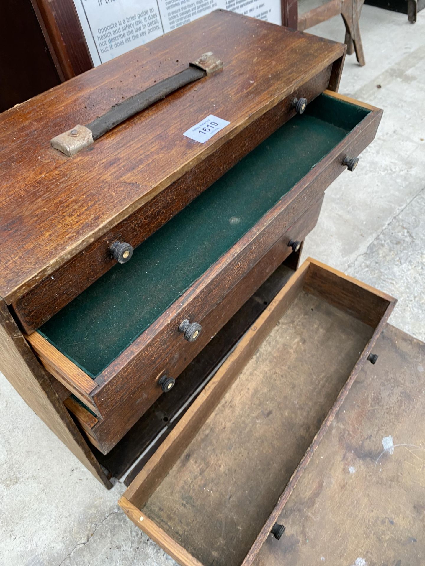 A VINTAGE SIX DRAWER WOODEN ENGINEERS CHEST - Image 6 of 6