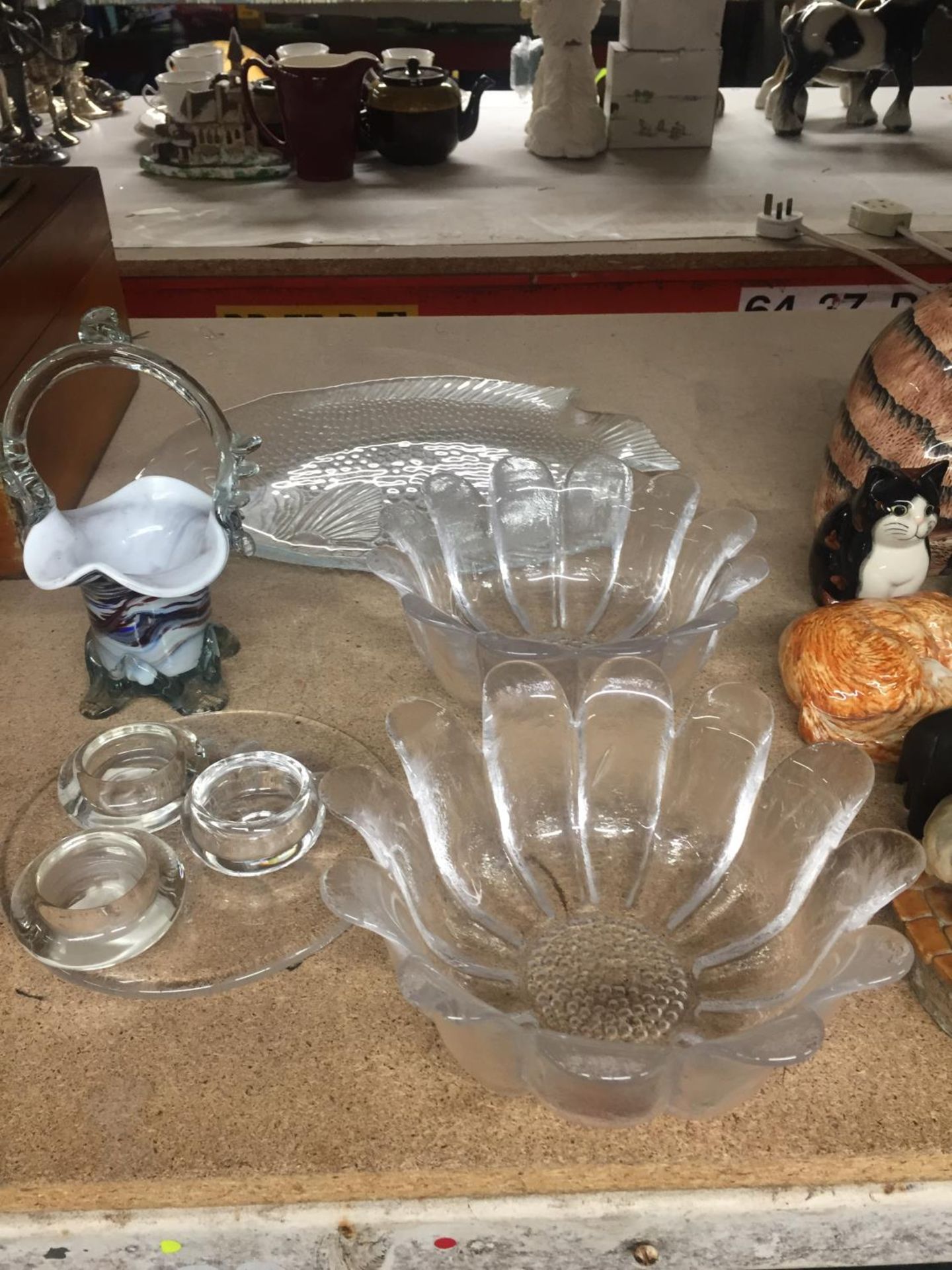 TWO FLOWER SHAPED GLASS BOWLS, A MURANO STYLE BASKET BOWL WITH PONTIL MARK, LARGE FISH PLATE AND
