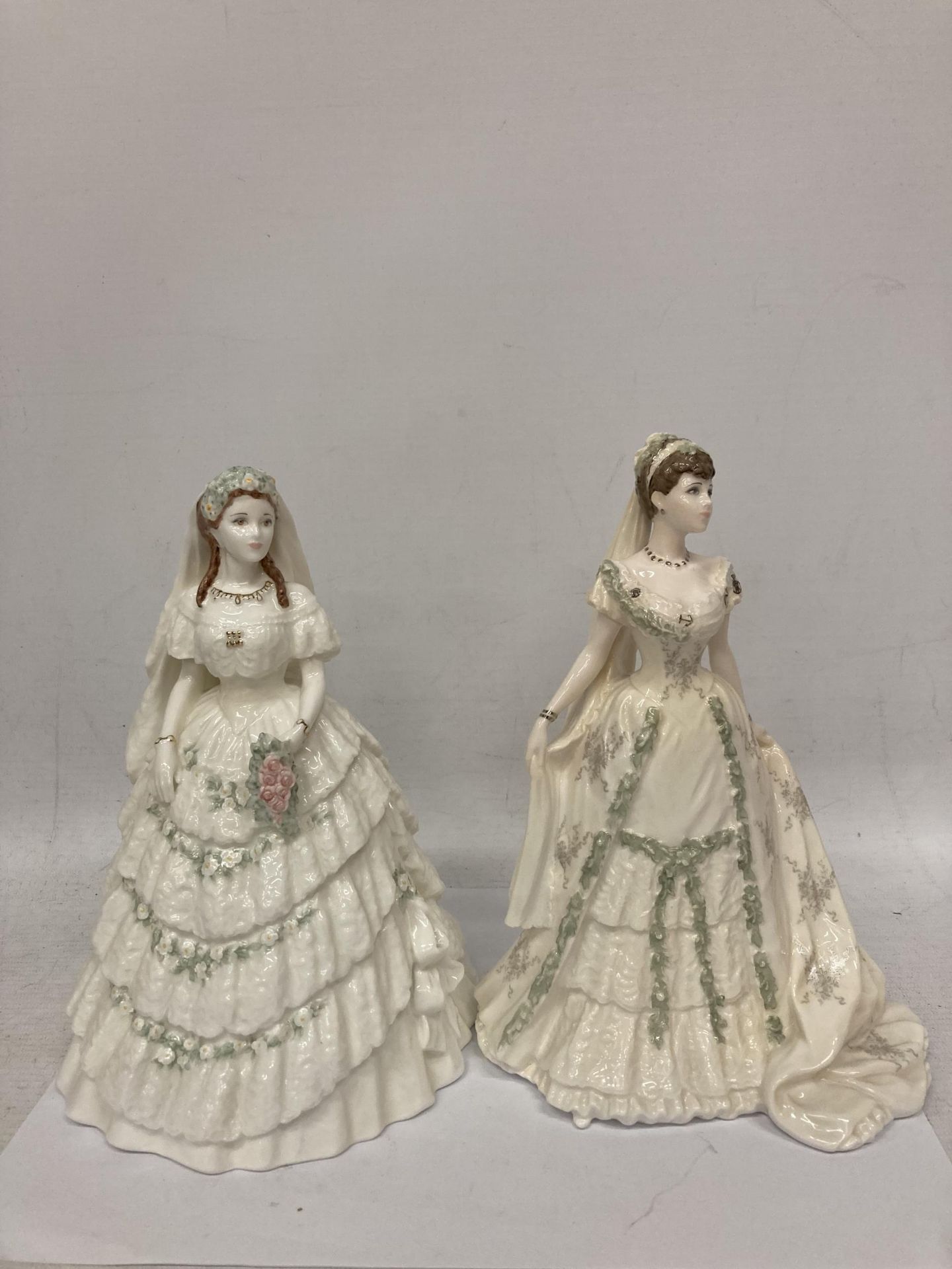 TWO COALPORT FIGURINES "PRINCESS ALEXANDRA" LIMITED EDITION 2884 OF 7500 AND "QUEEN MARY" LIMITED