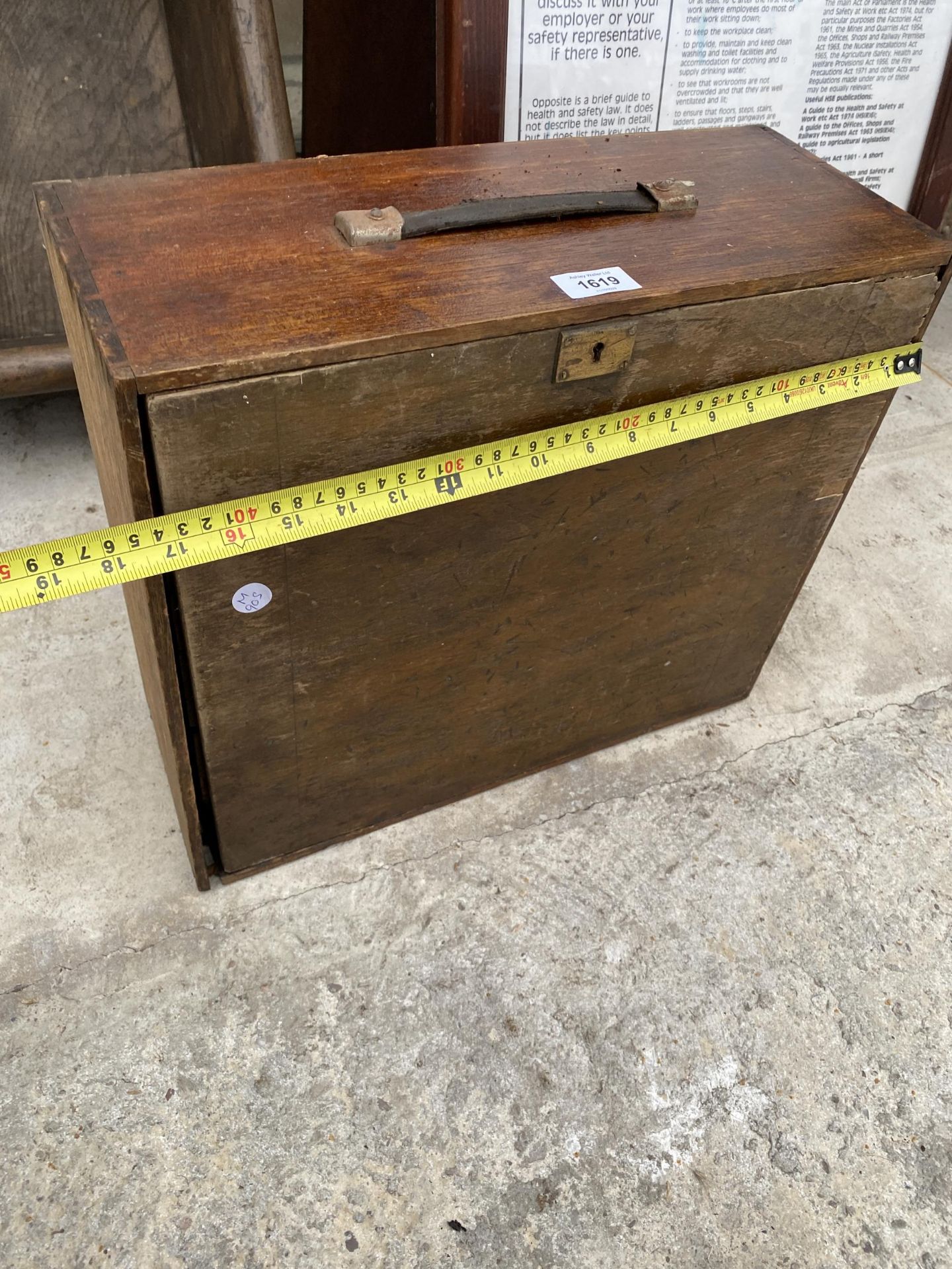 A VINTAGE SIX DRAWER WOODEN ENGINEERS CHEST - Image 3 of 6