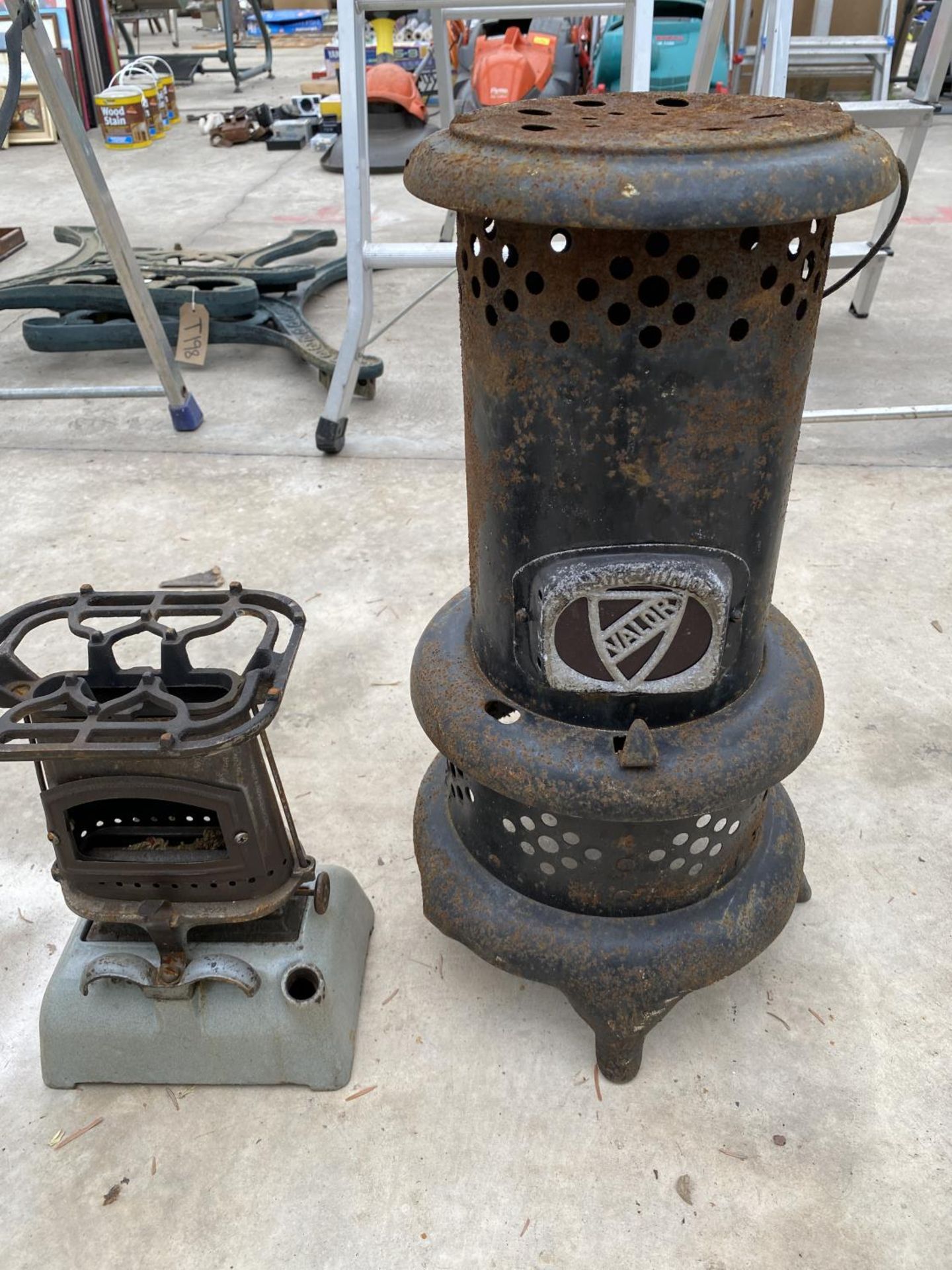 TWO VINTAGE PARAFFIN HEATERS TO INCLUDE A VALOR AND A VINTAGE BEATRICE NO.33 HEATER