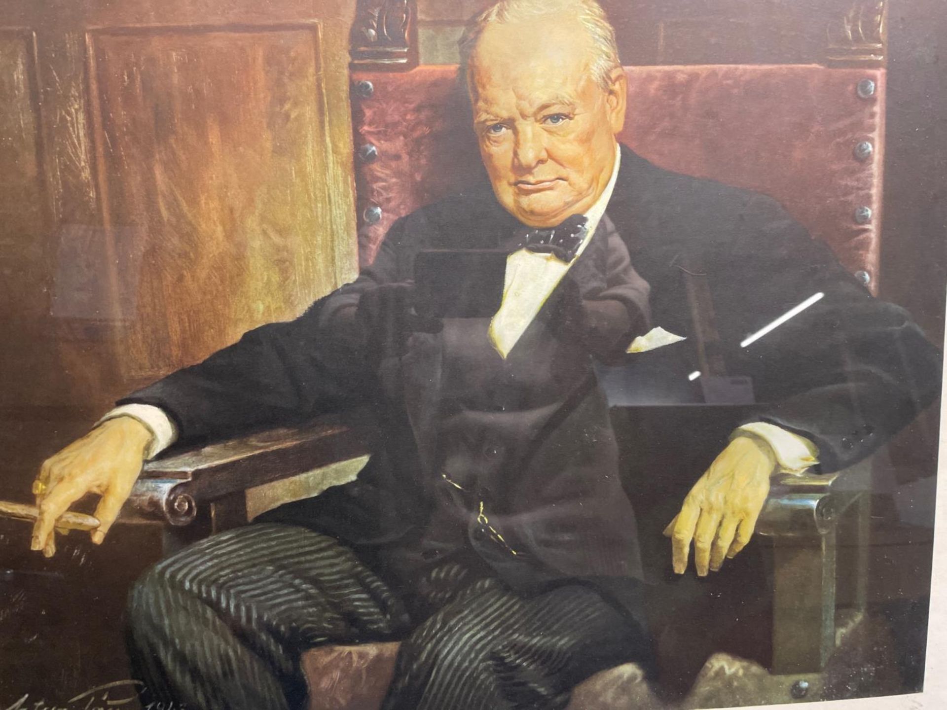 A FRAMED PRINT OF WINSTON CHURCHILL - Image 2 of 4