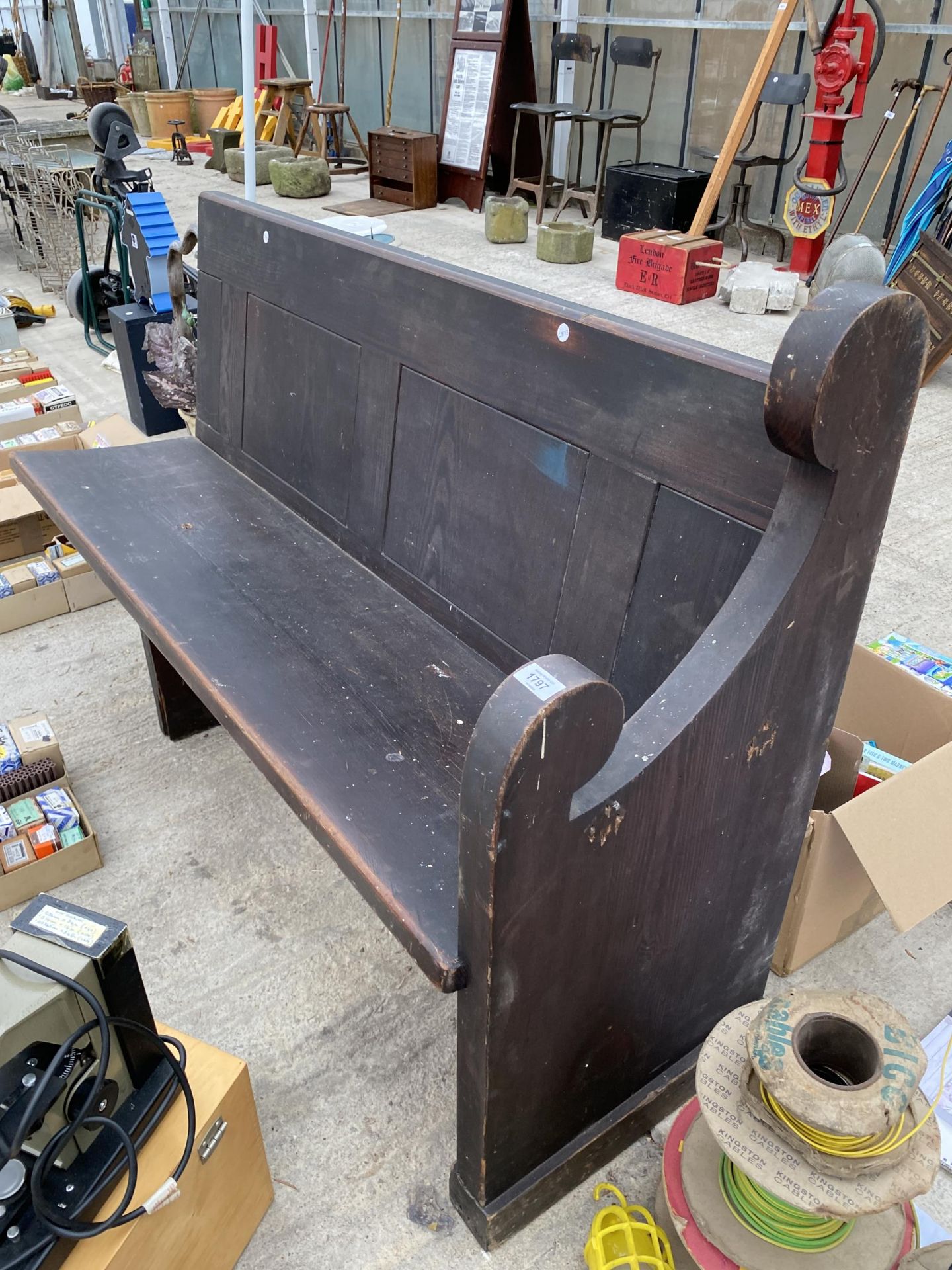 A PITCH PINE CHURCH PEW WITH ONE OPEN END (L:147CM) - Image 3 of 3