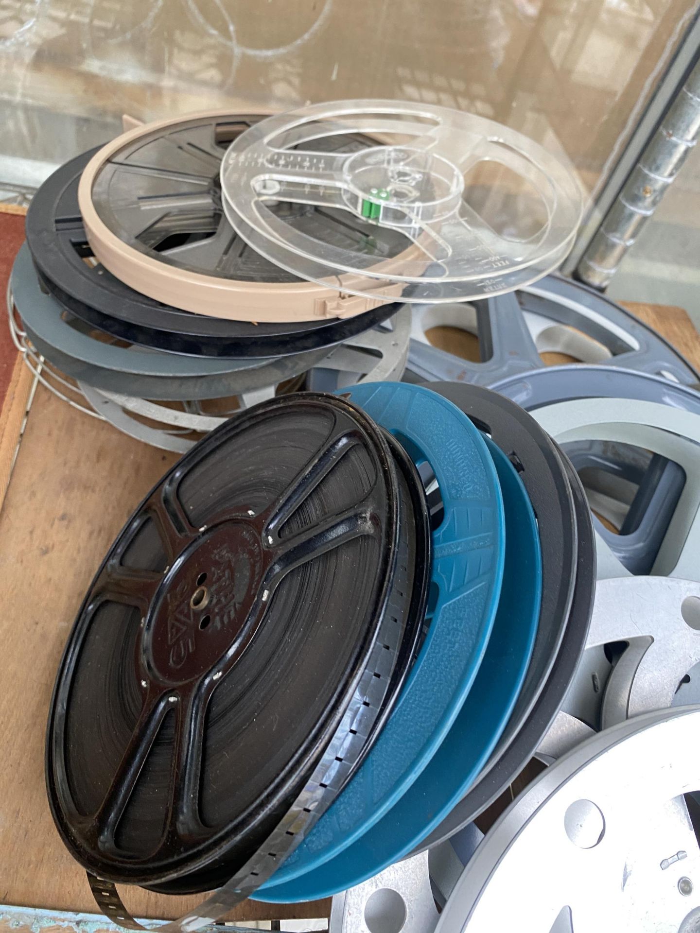 AN ASSORTMENT OF CINE REELS AND REEL HOLDERS - Image 3 of 3