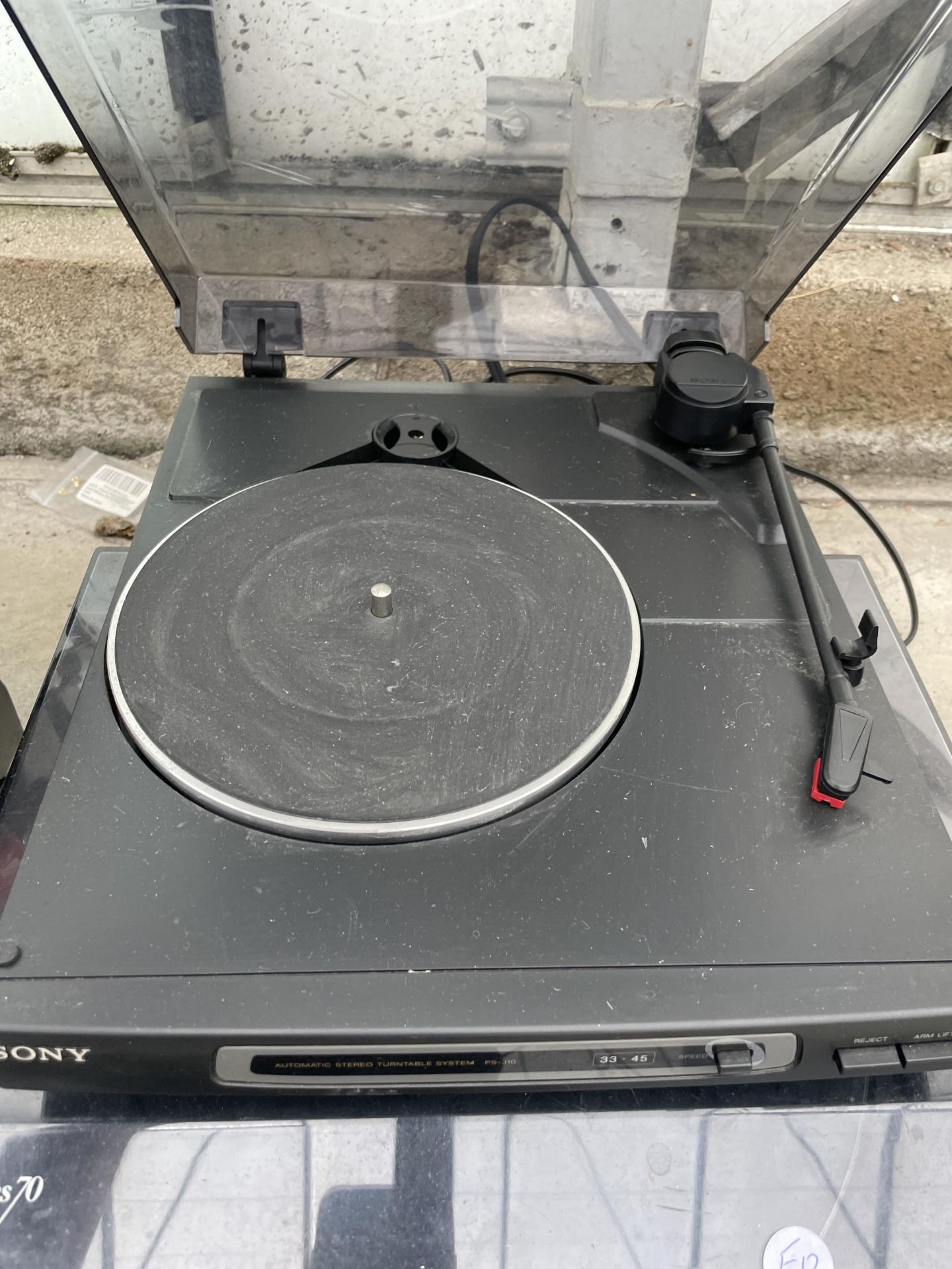 AN AIWA RECORD PLAYER AND A FURTHER SONY RECORD PLAYER - Image 2 of 3