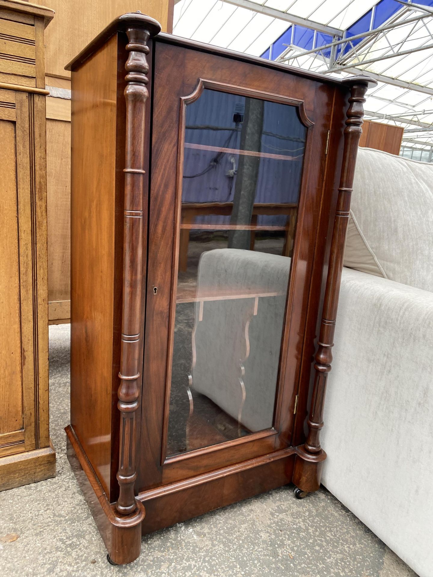A VICTORIAN STYLE MAHOGANY MUSIC CABINET WITH GLASS DOOR - Image 2 of 4