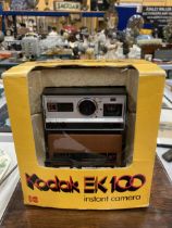 A USA KODAK EK 100 CAMERA IN ORIGINAL PACKAGING MANUFACTURED IN 1975