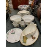 A QUANTITY OF PORTMEIRION TO INCLUDE A LARGE BOWL, SPOON REST AND SMALLER BOWL PLUS ROYAL