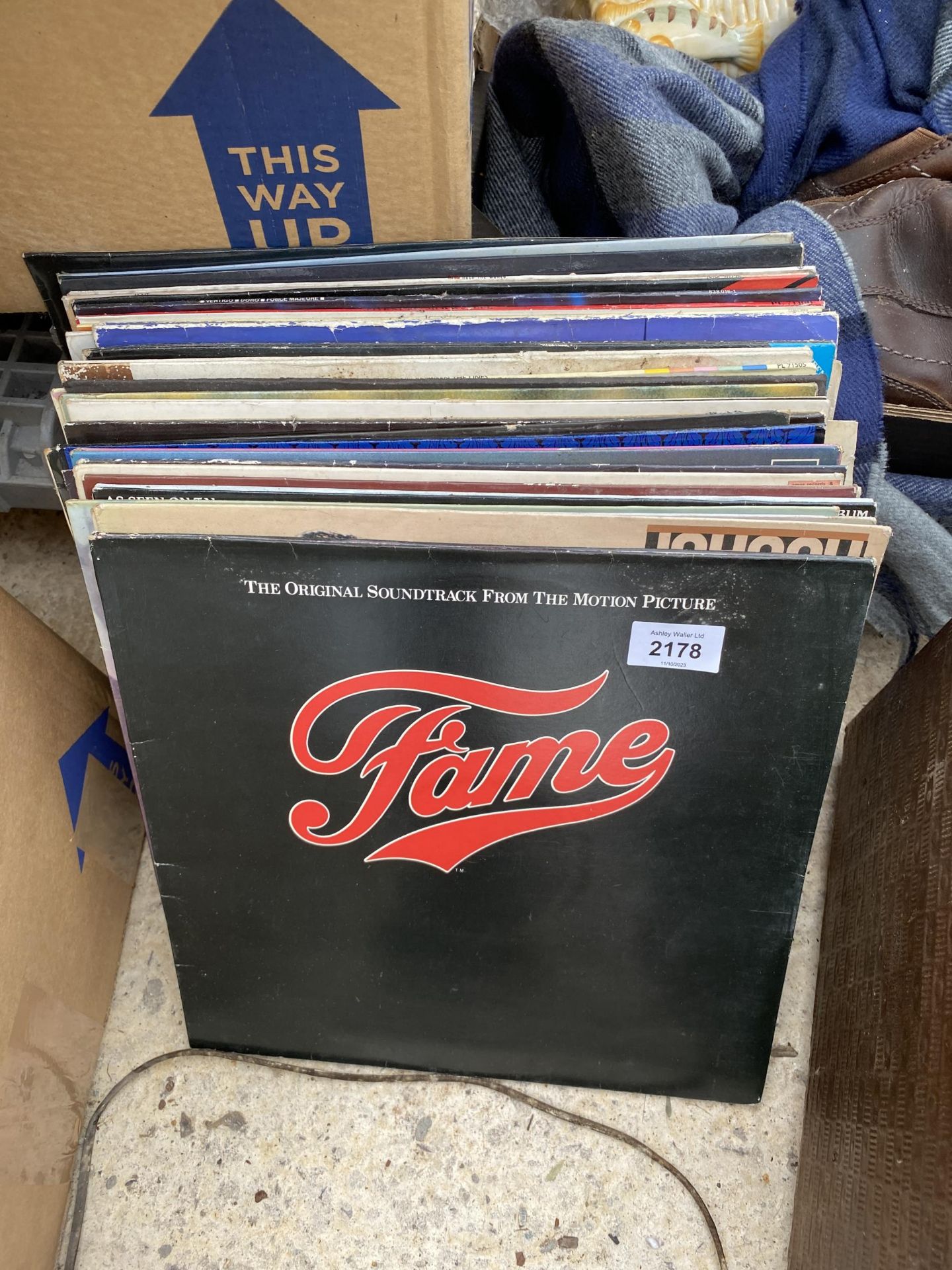 AN ASSORTMENT OF LP RECORDS