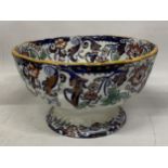 A VICTORIAN AMHERST JAPAN PATTERN IRONSTONE BOWL