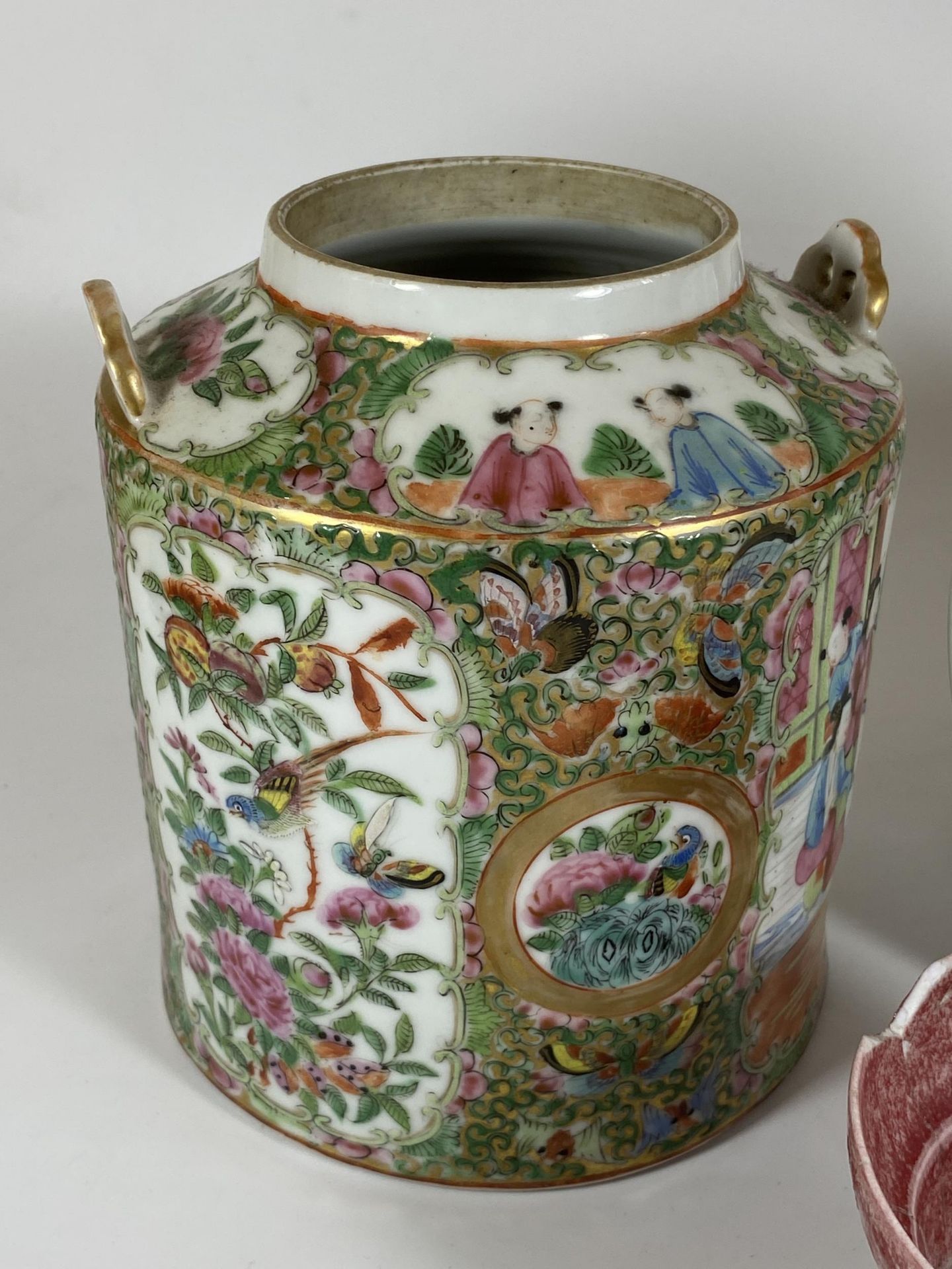 THREE ITEMS - A 19TH CENTURY CHINESE CANTON FAMILLE ROSE MEDALLION TEAPOT (MISSING SPOUT), HEIGHT - Image 2 of 7