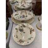A QUANTITY OF ANTIQUE POTTERY TO INCLUDE TWO LIDDED SERVING DISHES WITH HANDLES AND FLORAL AND