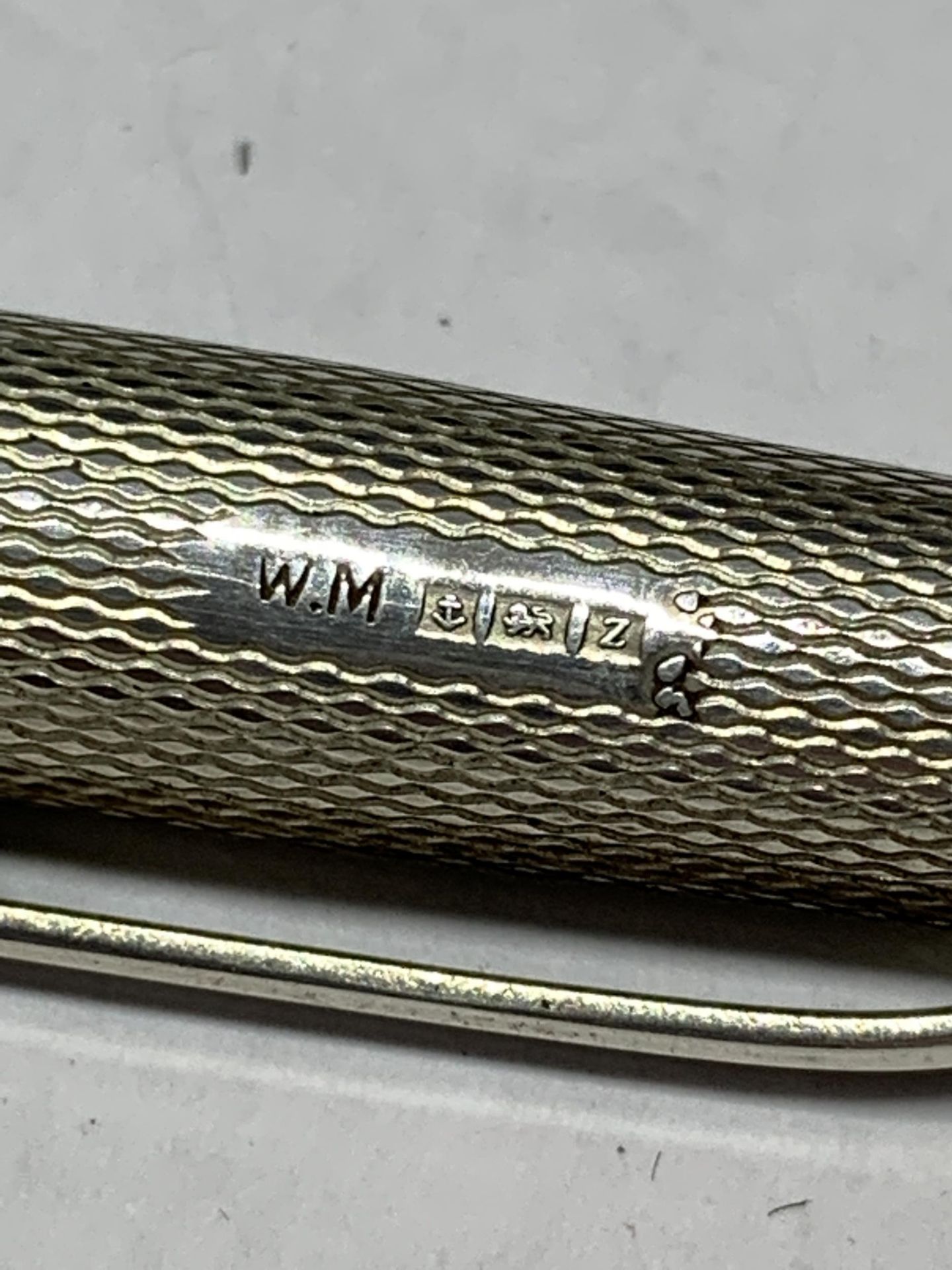 A HALLMARKED BIRMINGHAM SILVER PEN - Bild 2 aus 2