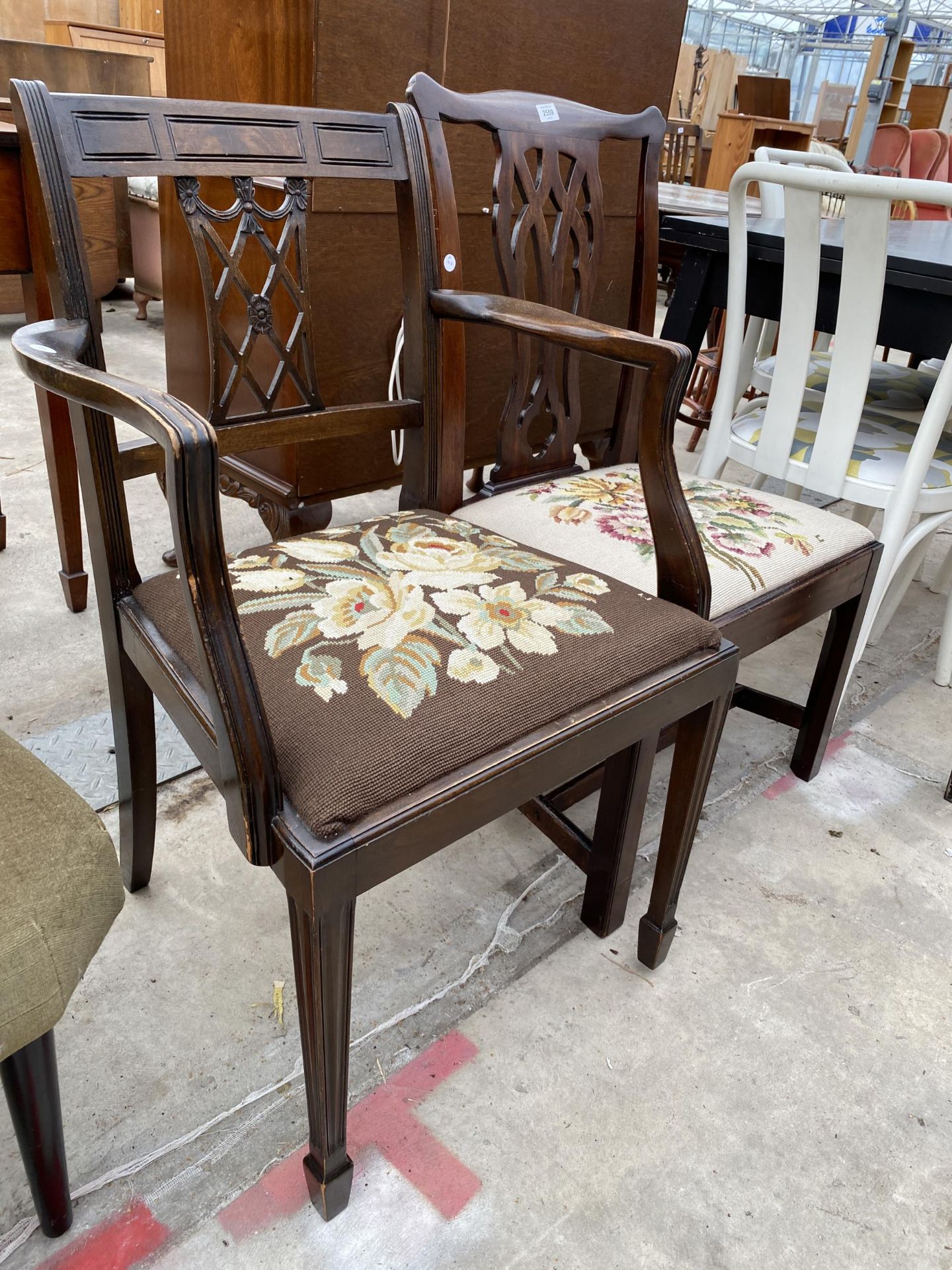 A MAHOGANY CHIPPENDALE STYLE DINING CHAIR AND MODERN MAHOGANY CARVER CHAIR - Image 2 of 3