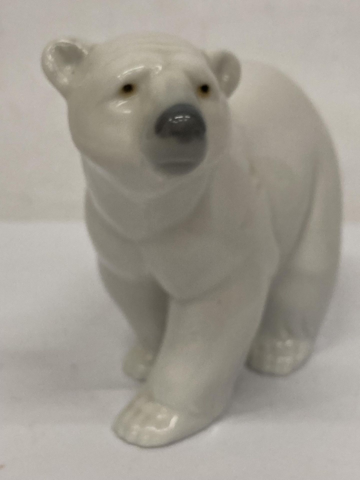 A LLADRO POLAR BEAR - Bild 2 aus 4