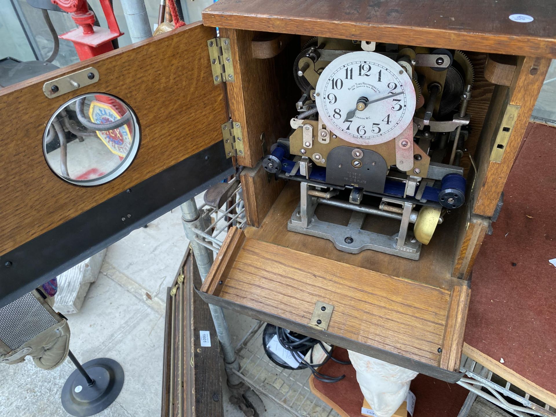 A VINTAGE OAK CASED BLICK TIME RECORDERS LTD CLOCKING IN MACHINE - Image 3 of 6