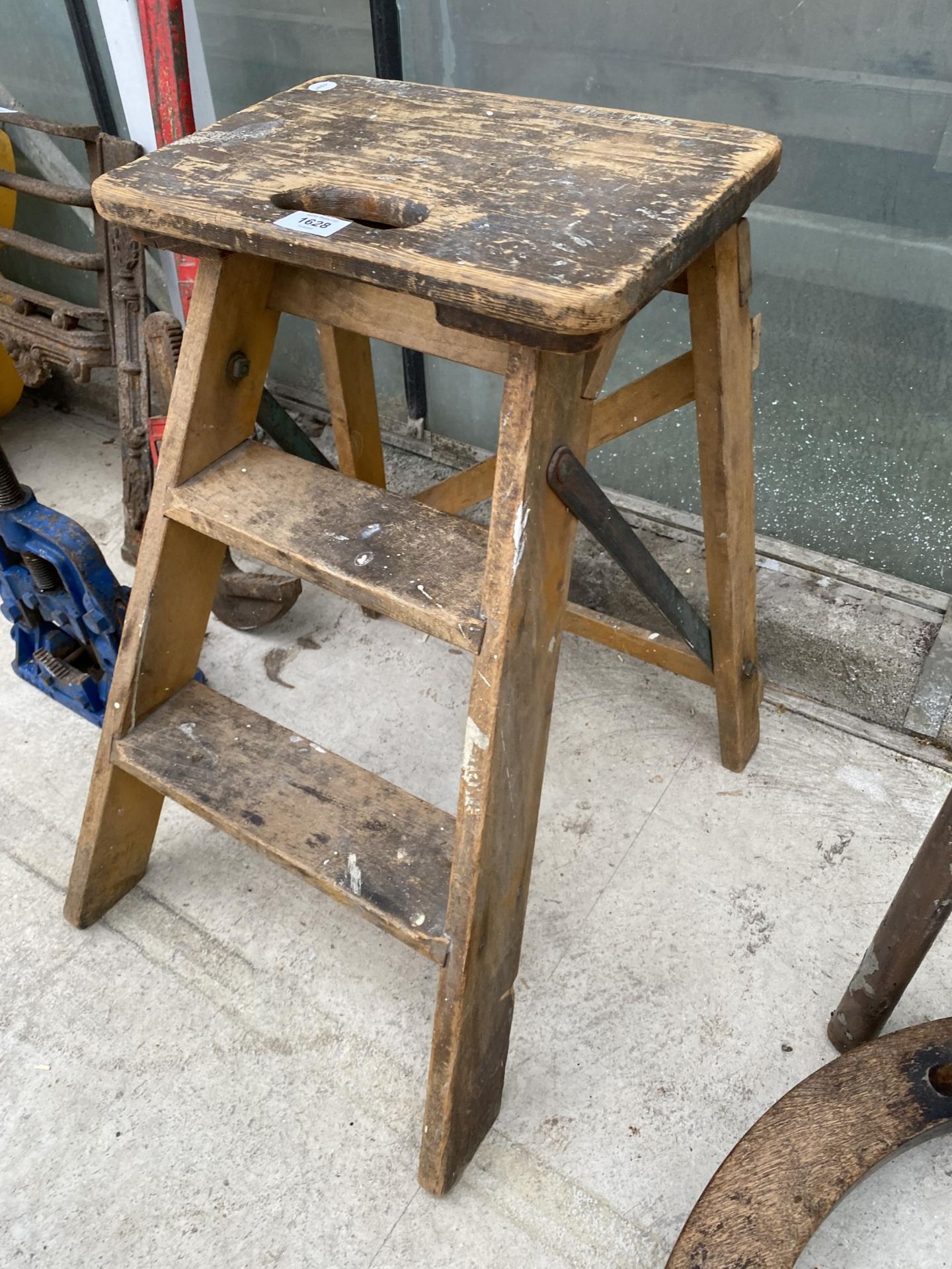 A VINTAGE PINE KITCHEN STEP