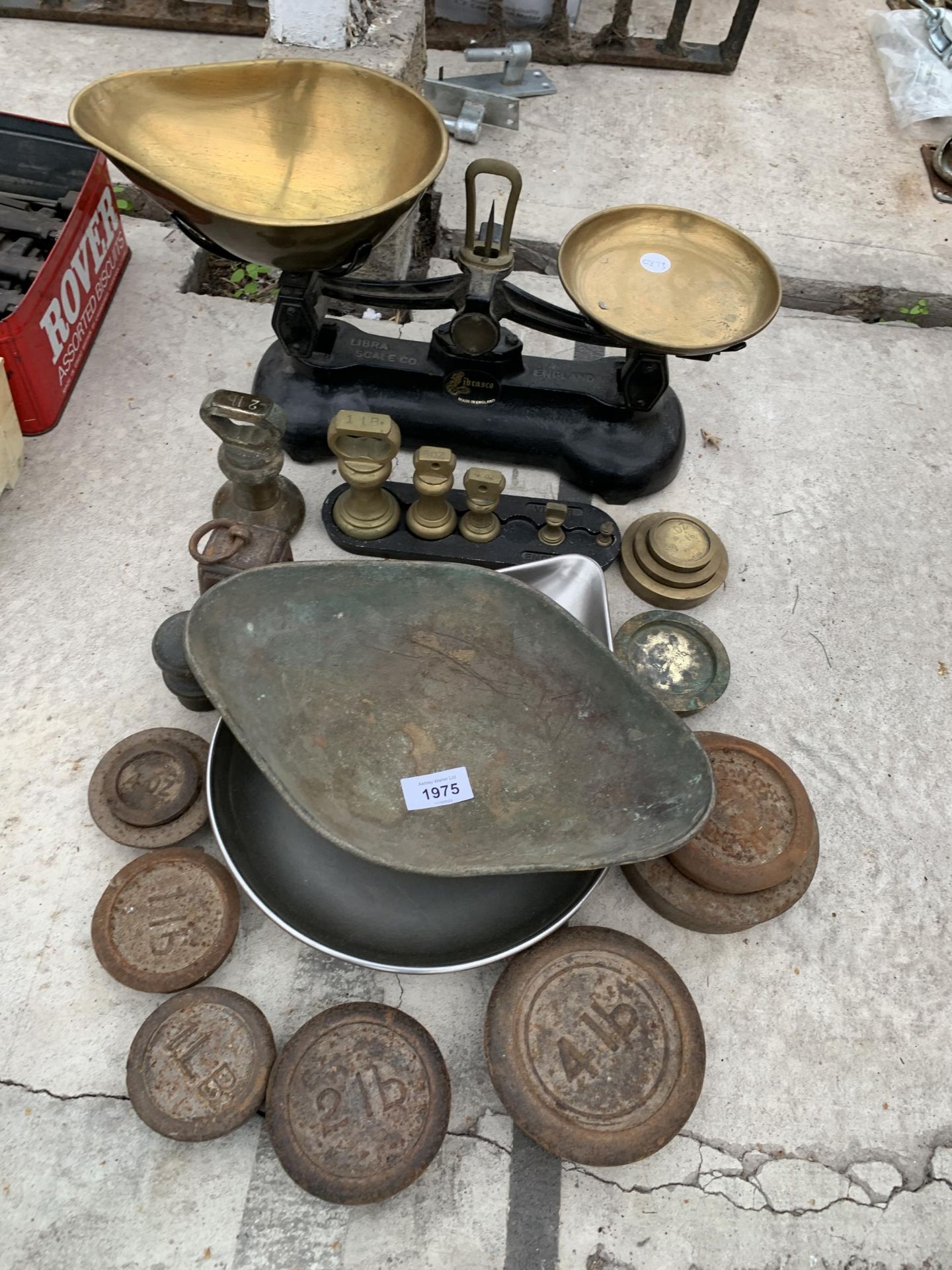 A SET OF LIBRASCO BALANCE SCALES AND AN ASSORTMENT OF WEIGHTS ETC