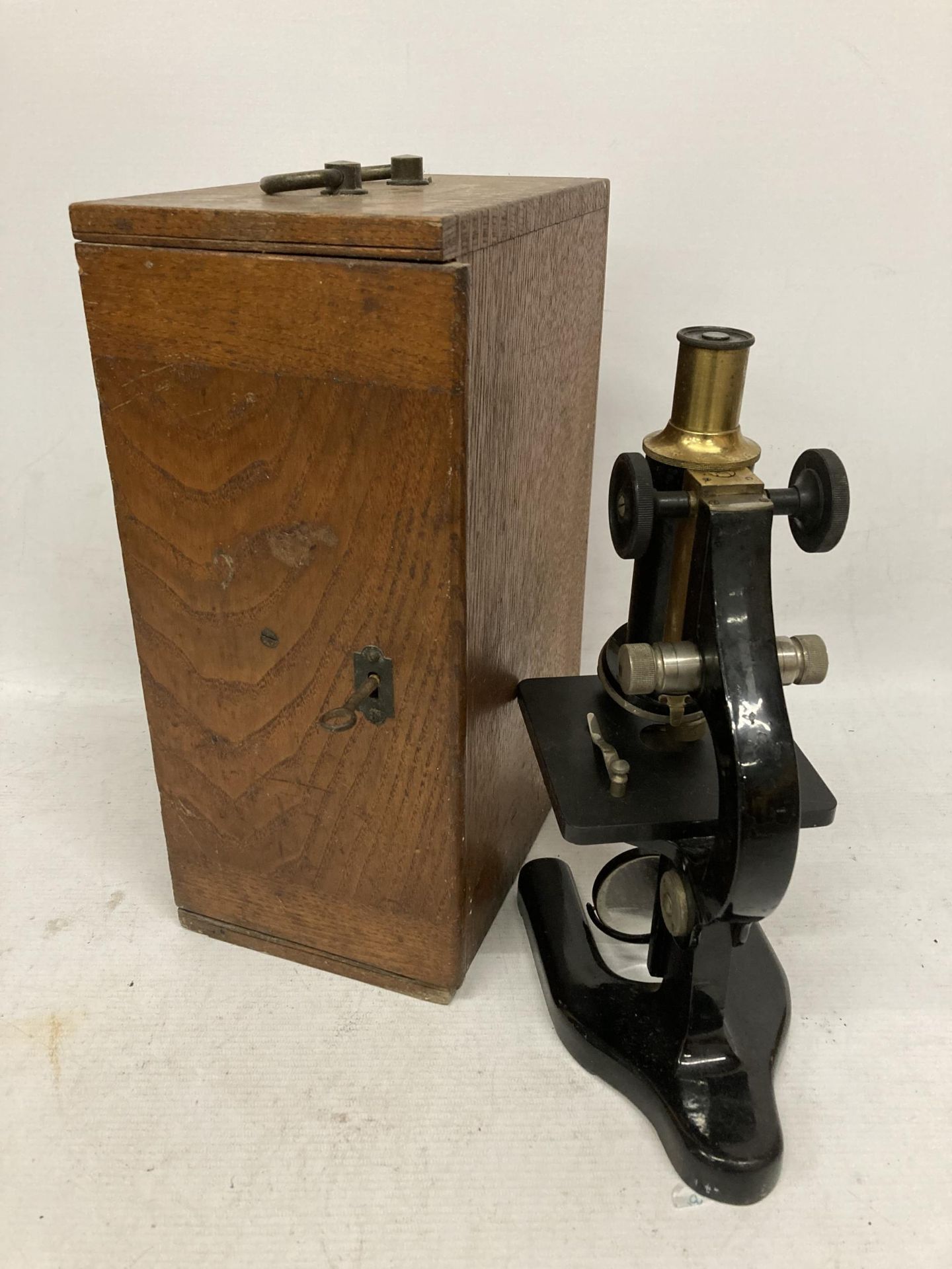 A VINTAGE CASED C.BAKER, LONDON MICROSCOPE - Image 6 of 6