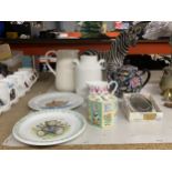 A MIXED LOT TO INCLUDE CERAMICS, ZEBRA ANIMAL FIGURE ETC