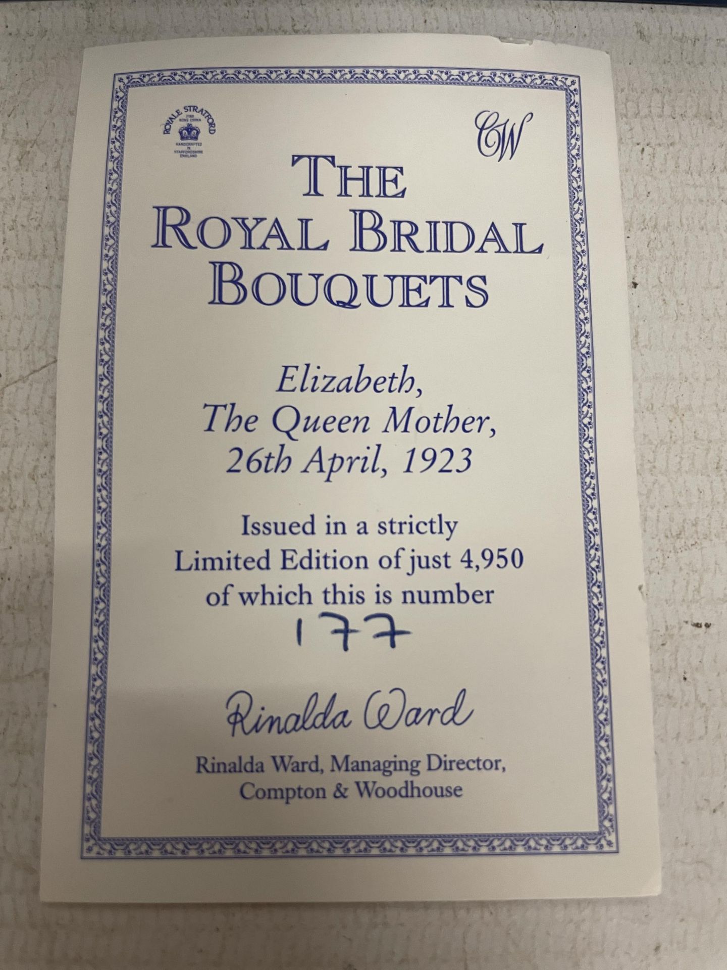 THREE BOXED CROMPTON AND WOODHOUSE 'THE BRIDAL BOUQUET' SETS TO INCLUDE DIANA PRINCESS OF WALES, THE - Bild 5 aus 7