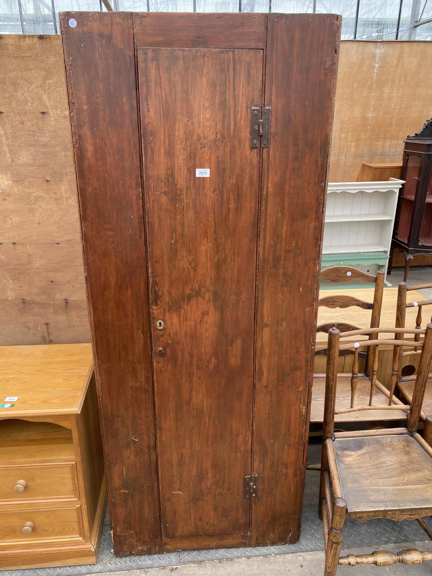 A 19TH CENTURY PAINTED CORNER CUPBOARD WITH H-HINGES, 28.5" WIDE