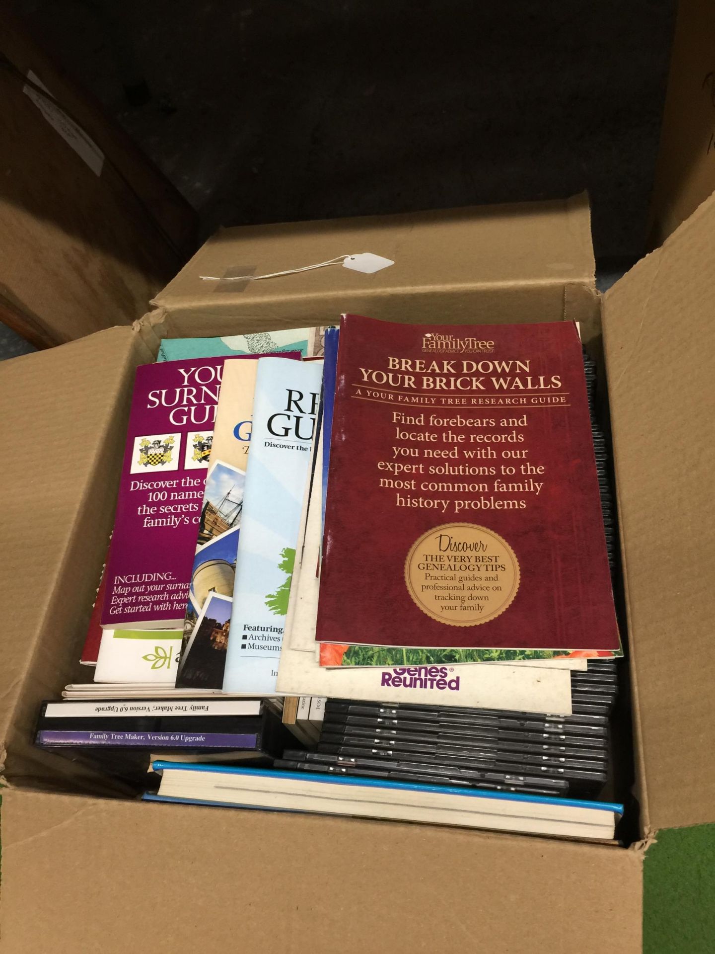 A BOX OF YOUR FAMILY TREE MAGAZINES AND CD DISCS
