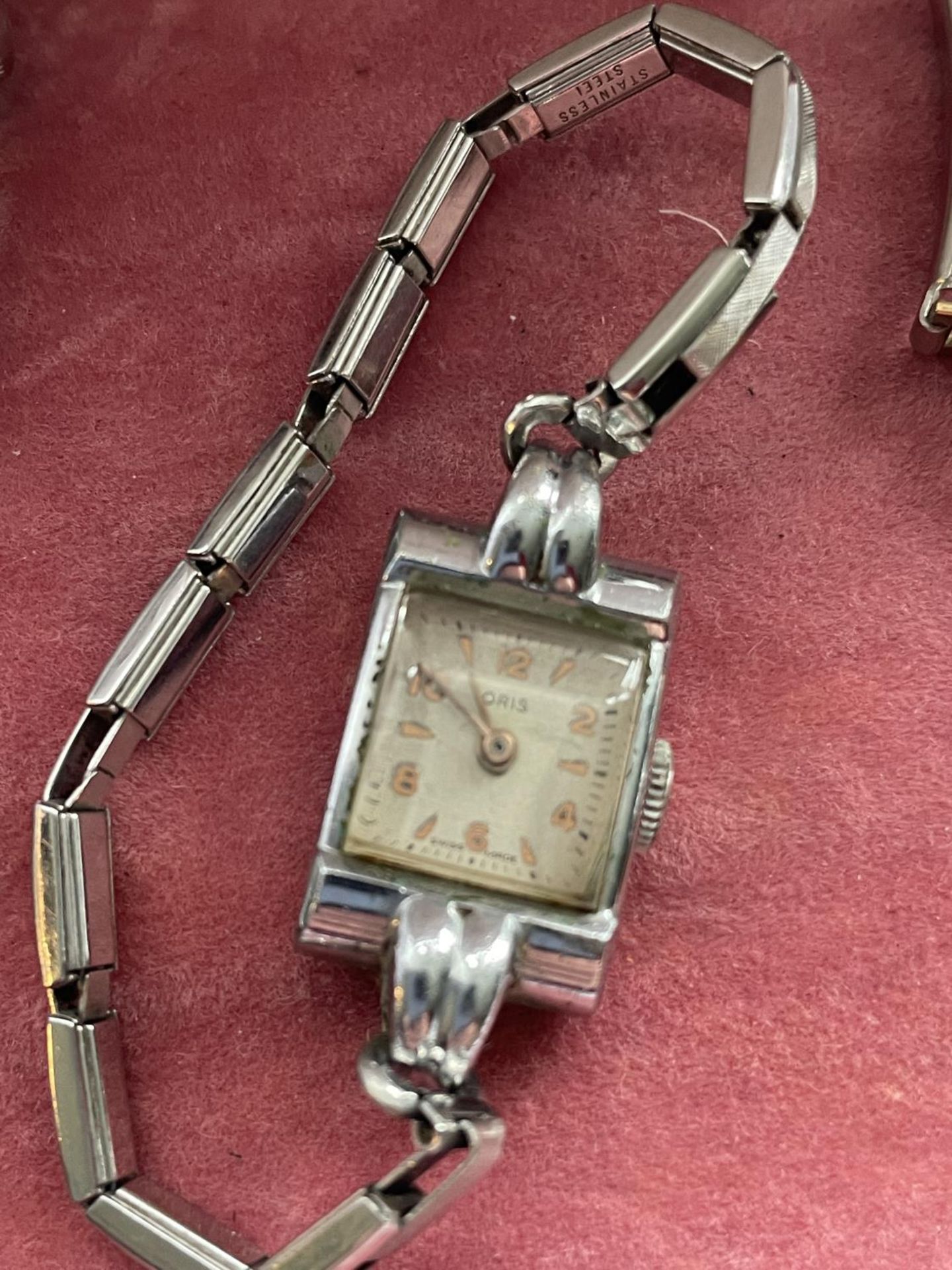 THREE VARIOUS WRIST WATCHES - Image 3 of 4