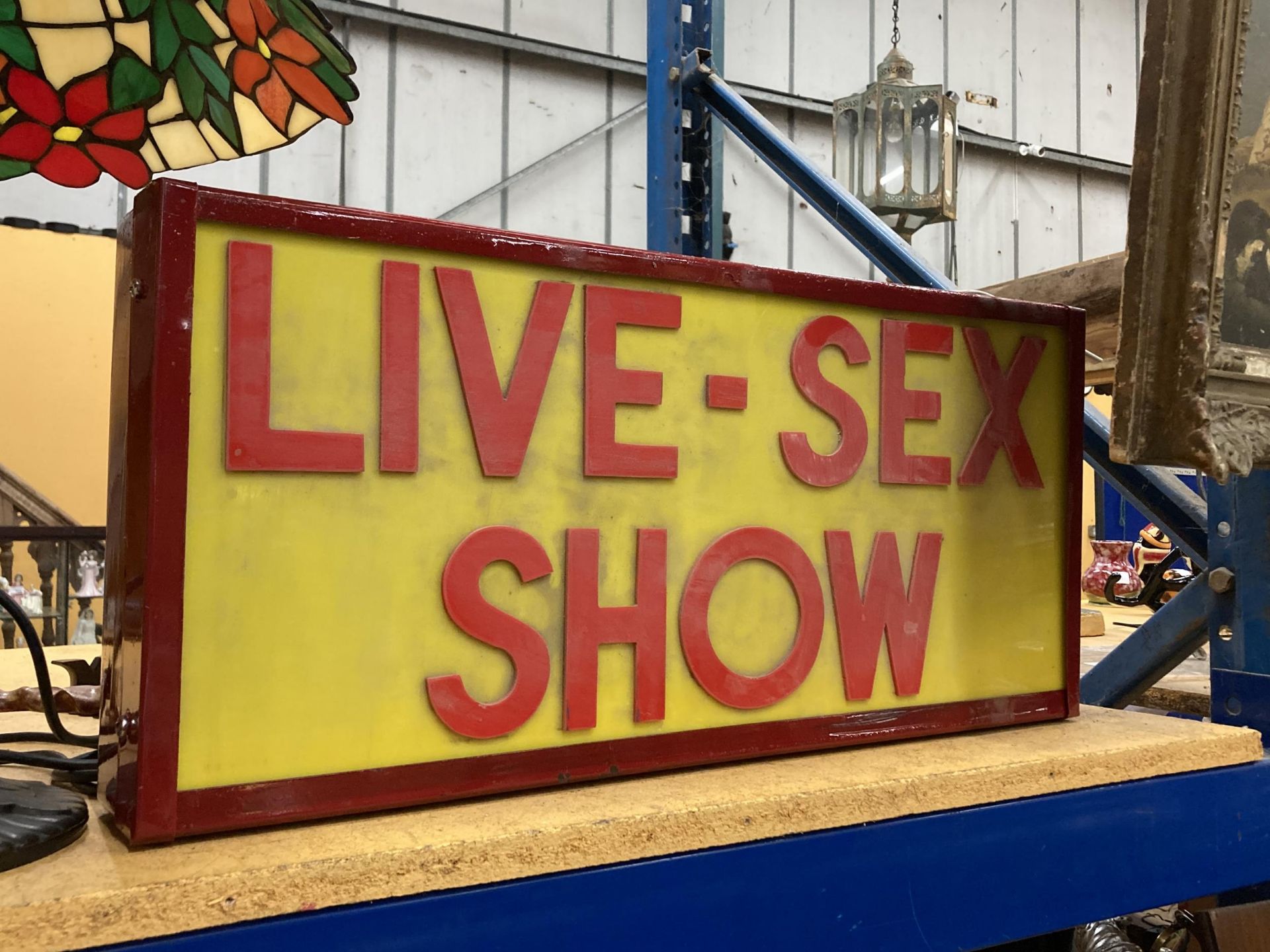 A LIVE SEX SHOW ILLUMINATED BOX SIGN