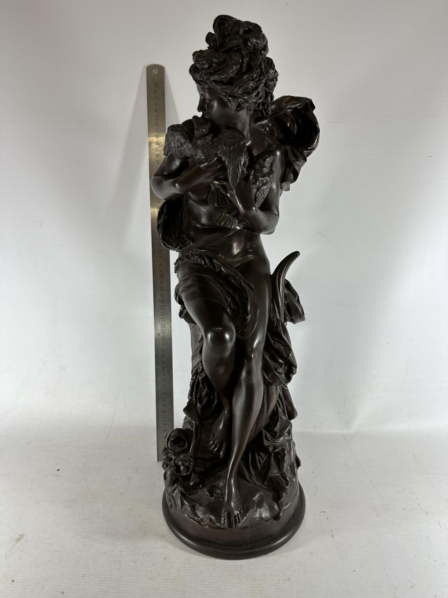 A BELIEVED ALBERT-ERNEST CARRIER-BELLEUSE (1824-1887) LARGE BRONZE MODEL OF A LADY HOLDING TWO - Image 11 of 11