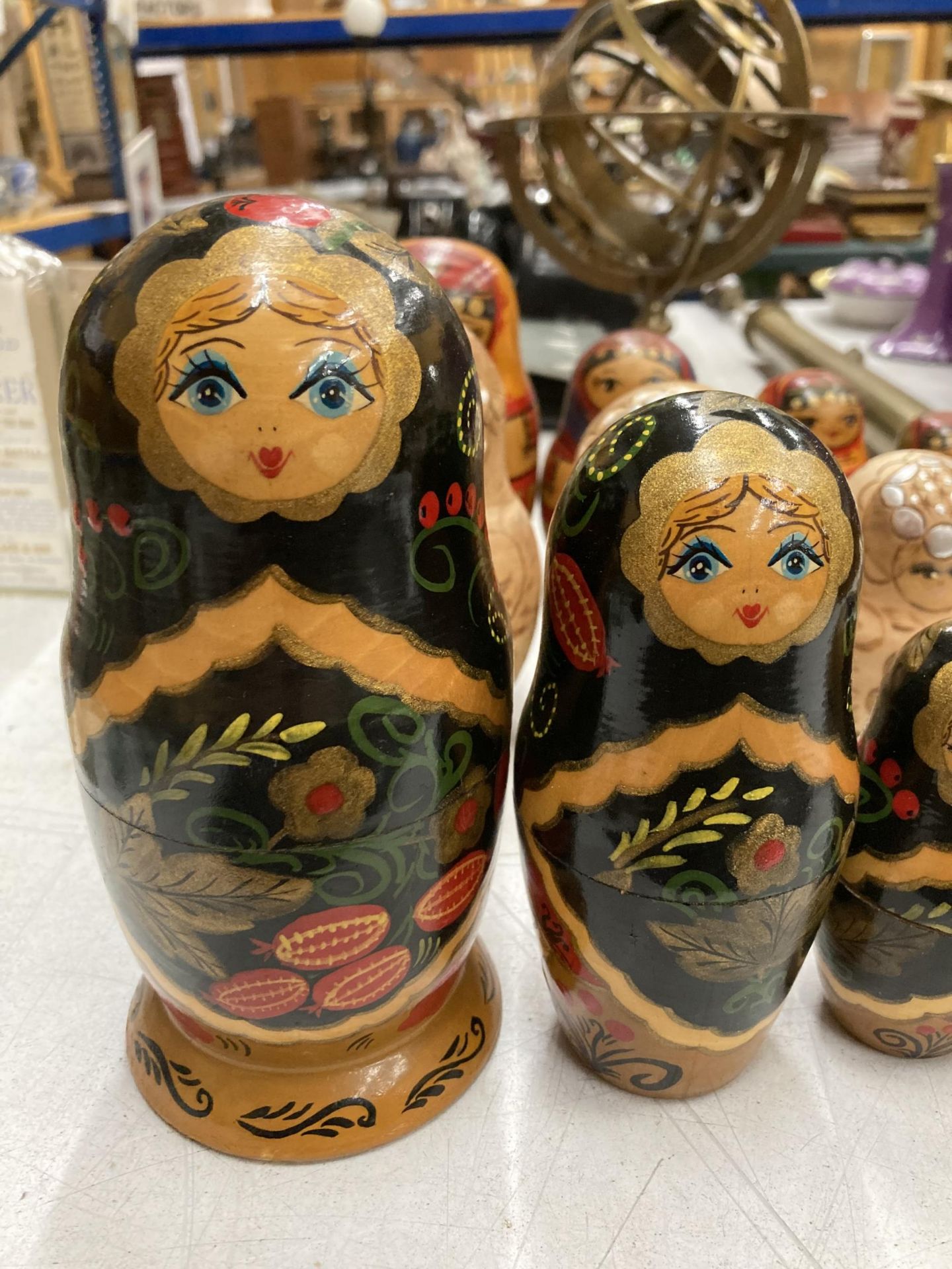THREE SETS OF RUSSIAN STYLE NESTING DOLLS - Image 2 of 4