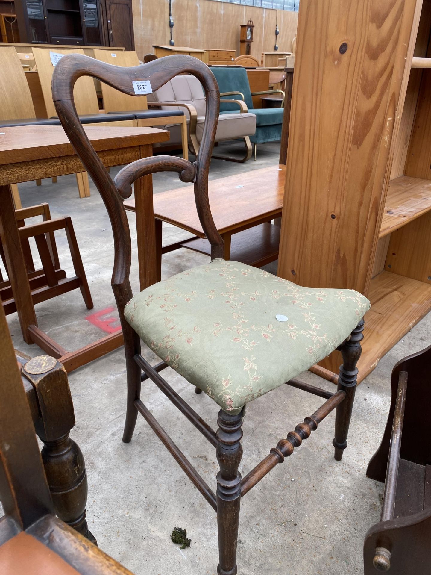 A VICTORIAN PARLOUR CHAIR AND MAGAZINE RACK - Image 3 of 3