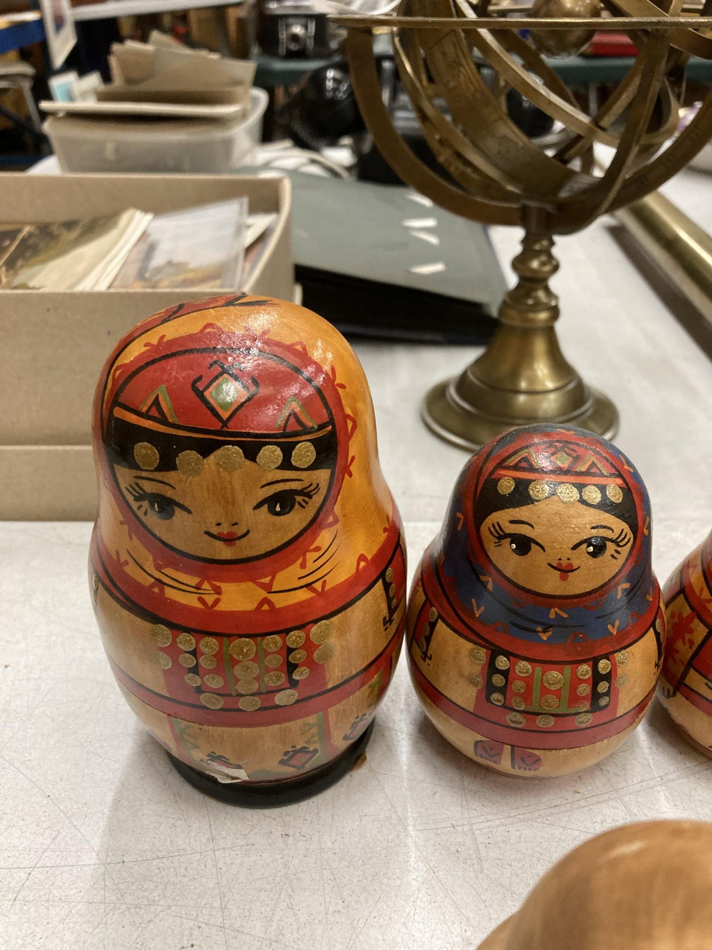 THREE SETS OF RUSSIAN STYLE NESTING DOLLS - Image 4 of 4
