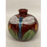 AN ANITA HARRIS HAND PAINTED AND SIGNED IN GOLD DRAGON FLY VASE