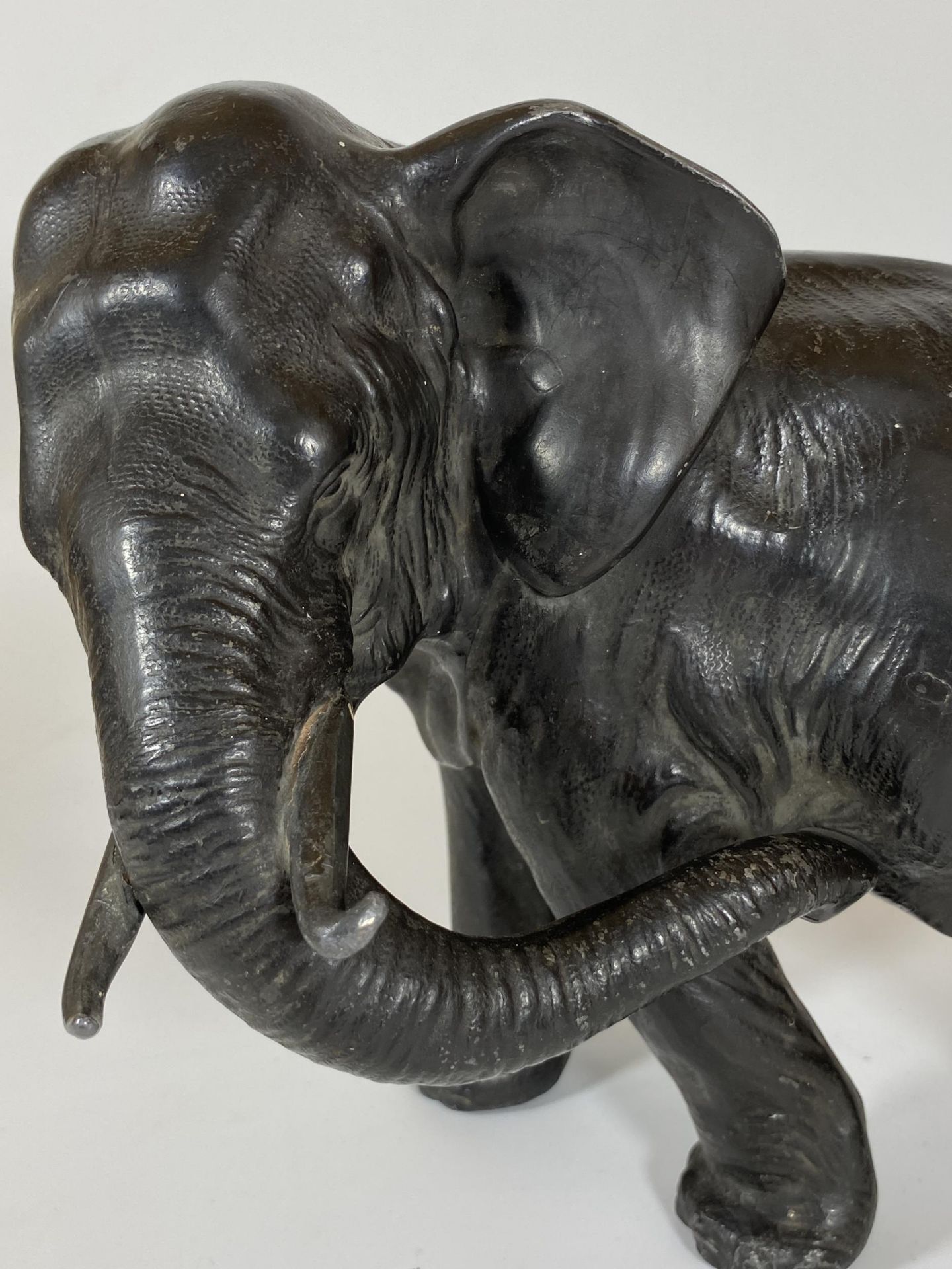 A JAPANESE MEIJI PERIOD (1868-1912) SPELTER MODEL OF AN ELEPHANT, HEIGHT 21CM - Image 2 of 7