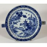 AN EARLY 19TH CENTURY CHINESE QING BLUE AND WHITE PORCELAIN FOOD WARMER, DIAMETER 28CM