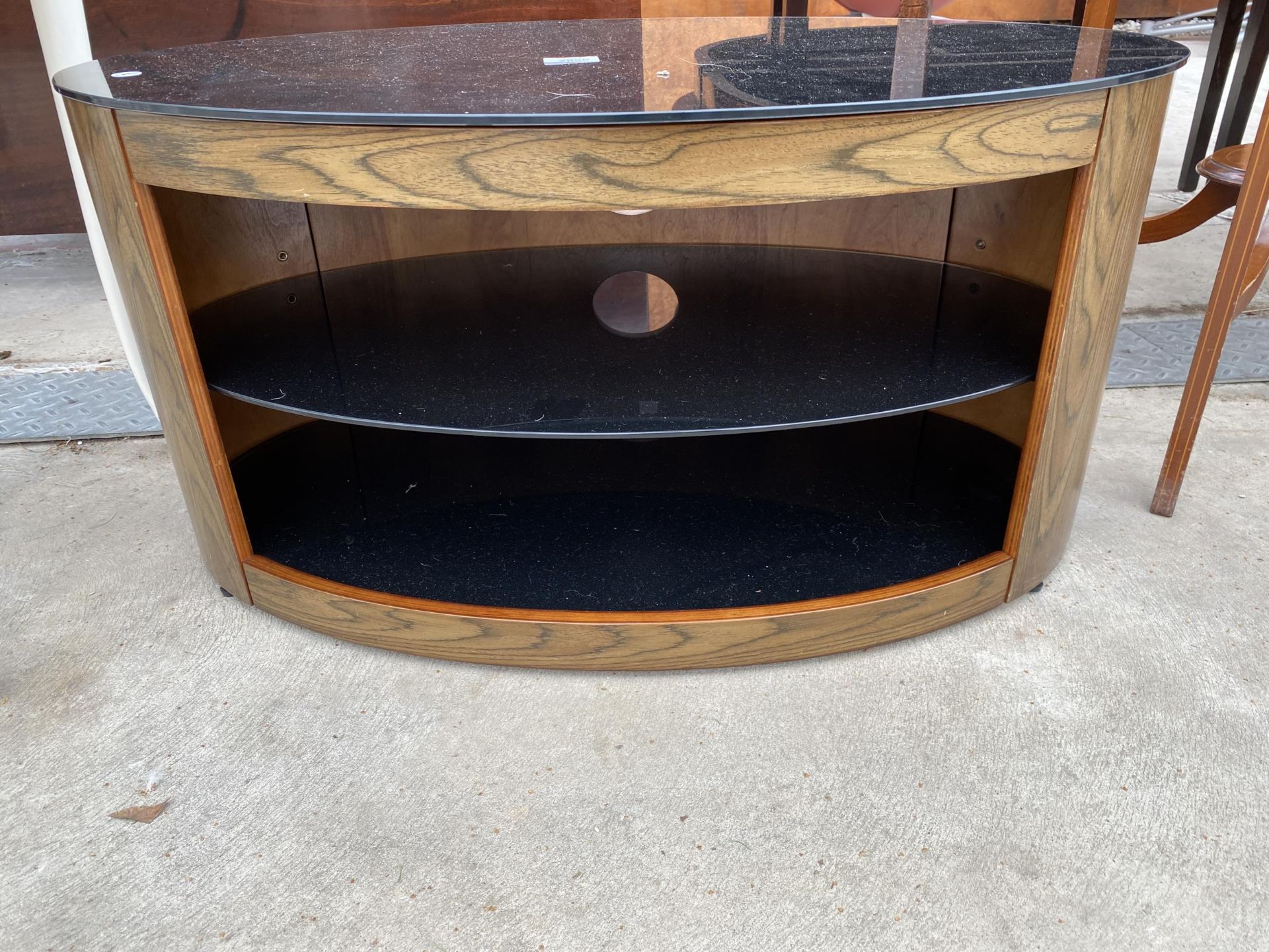 A MODERN OVAL TV STAND WITH THREE TIER GLASS SHELVES - Image 2 of 2