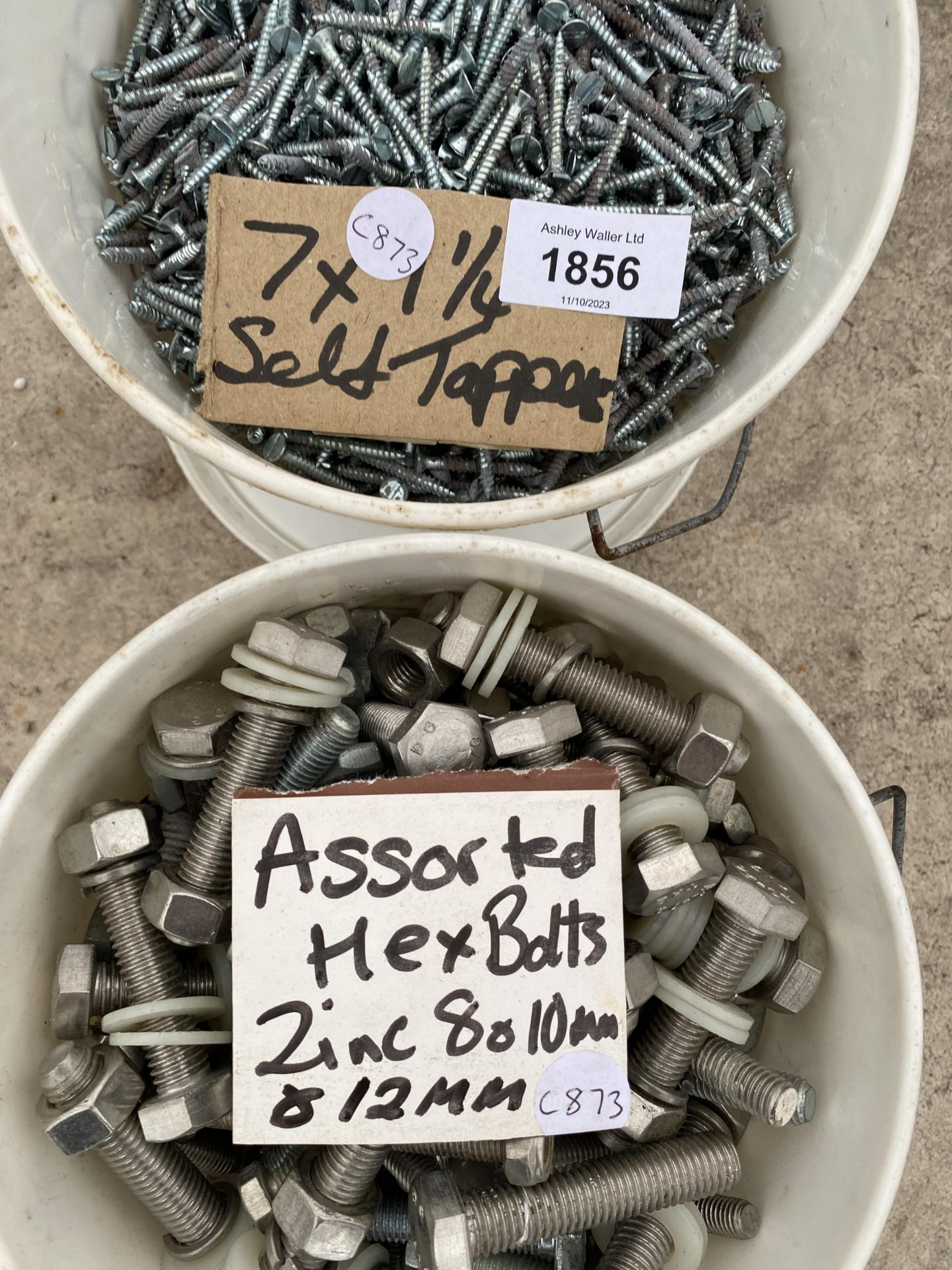 A LARGE QUANTITY OF SELF TAPPING SCREWS AND ASSORTED BOLTS ETC - Image 2 of 2