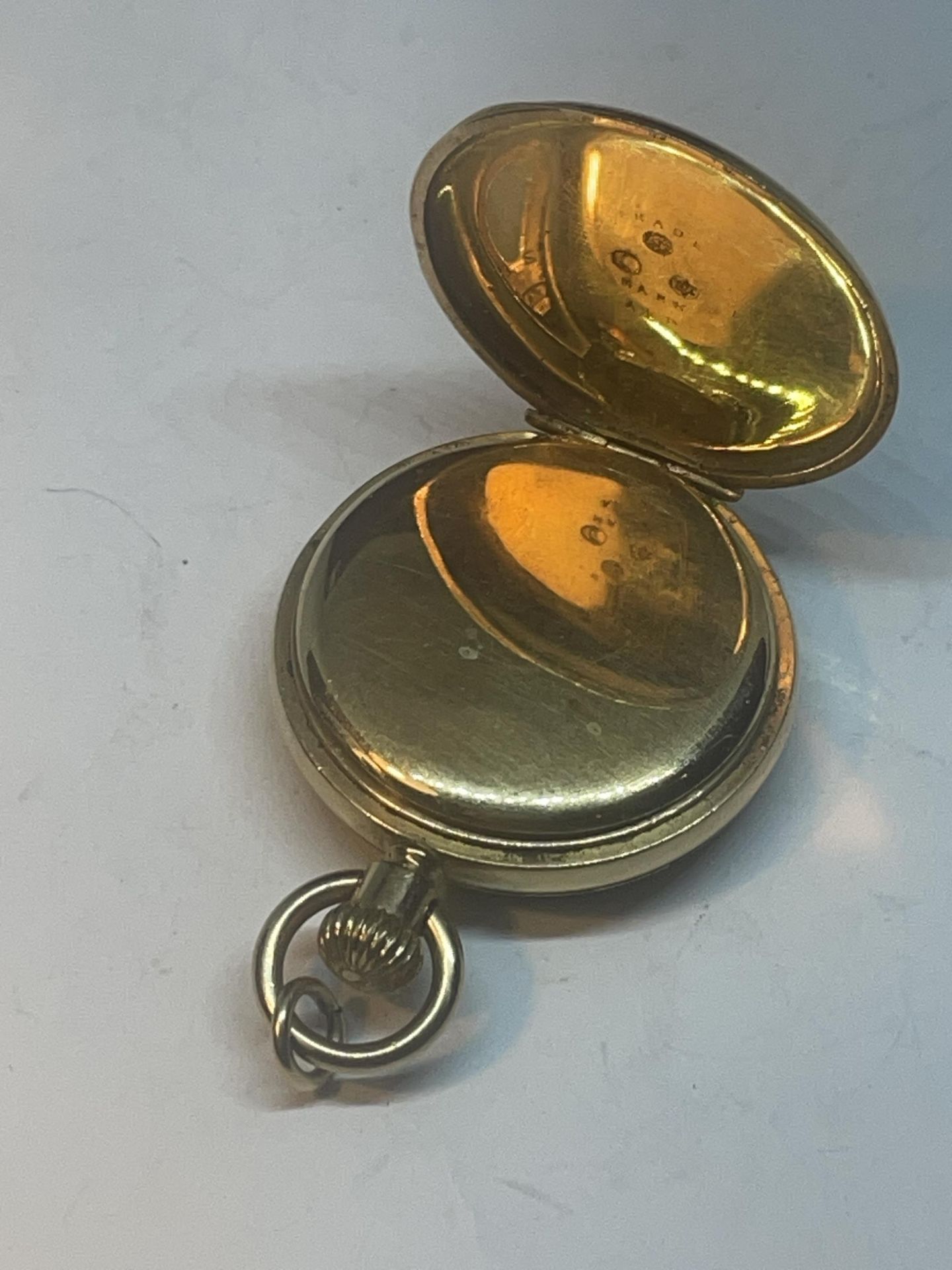 A 14CT GOLD LADIES OPEN FACED POCKET WATCH GROSS WEIGHT 40.20 GRAMS - Image 3 of 8