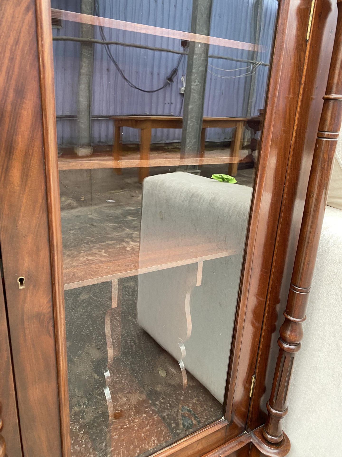 A VICTORIAN STYLE MAHOGANY MUSIC CABINET WITH GLASS DOOR - Image 3 of 4