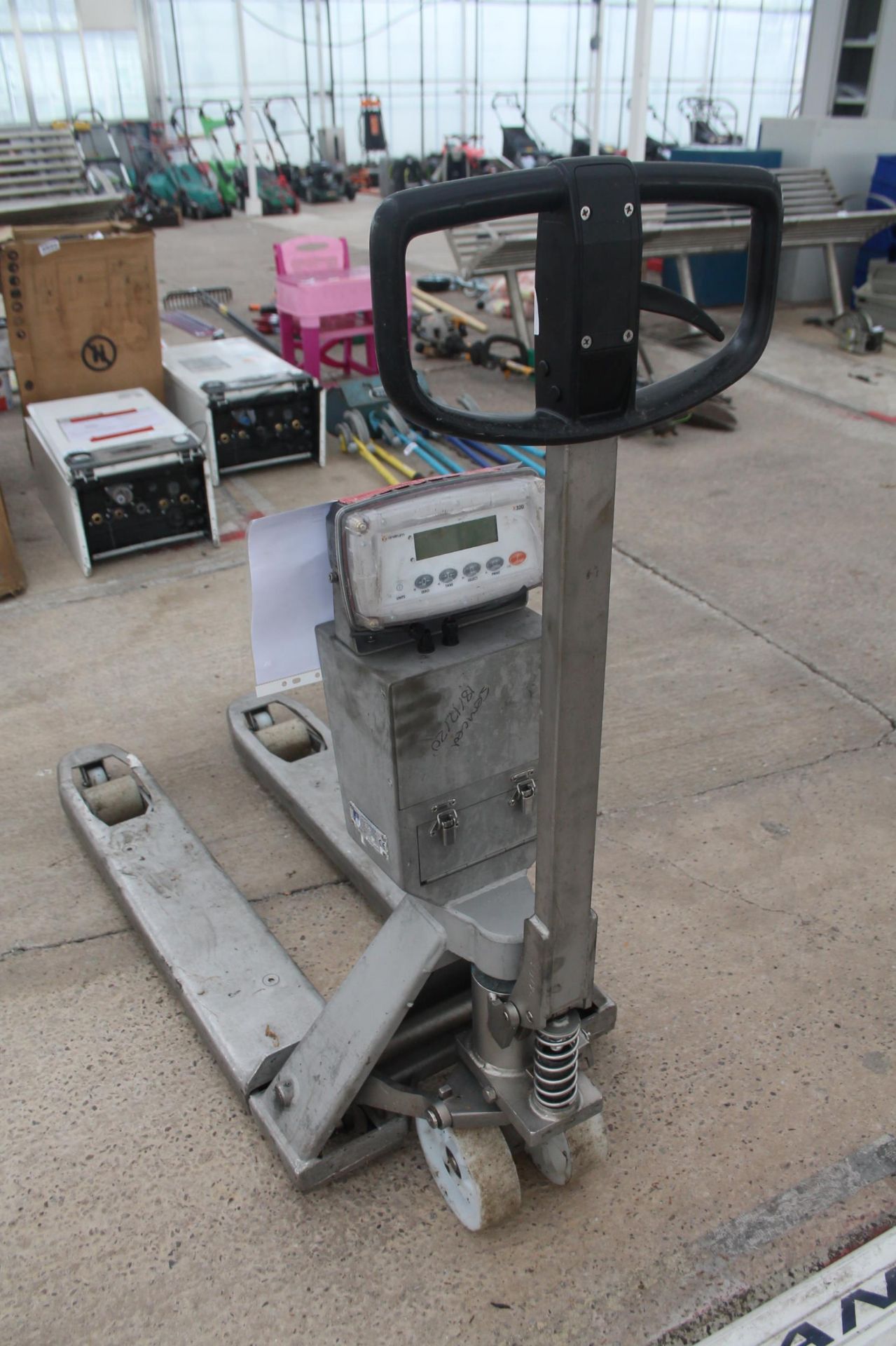 STAINLESS TOYOTA PUMP TRUCK AND SCALES NO VAT - Image 2 of 2