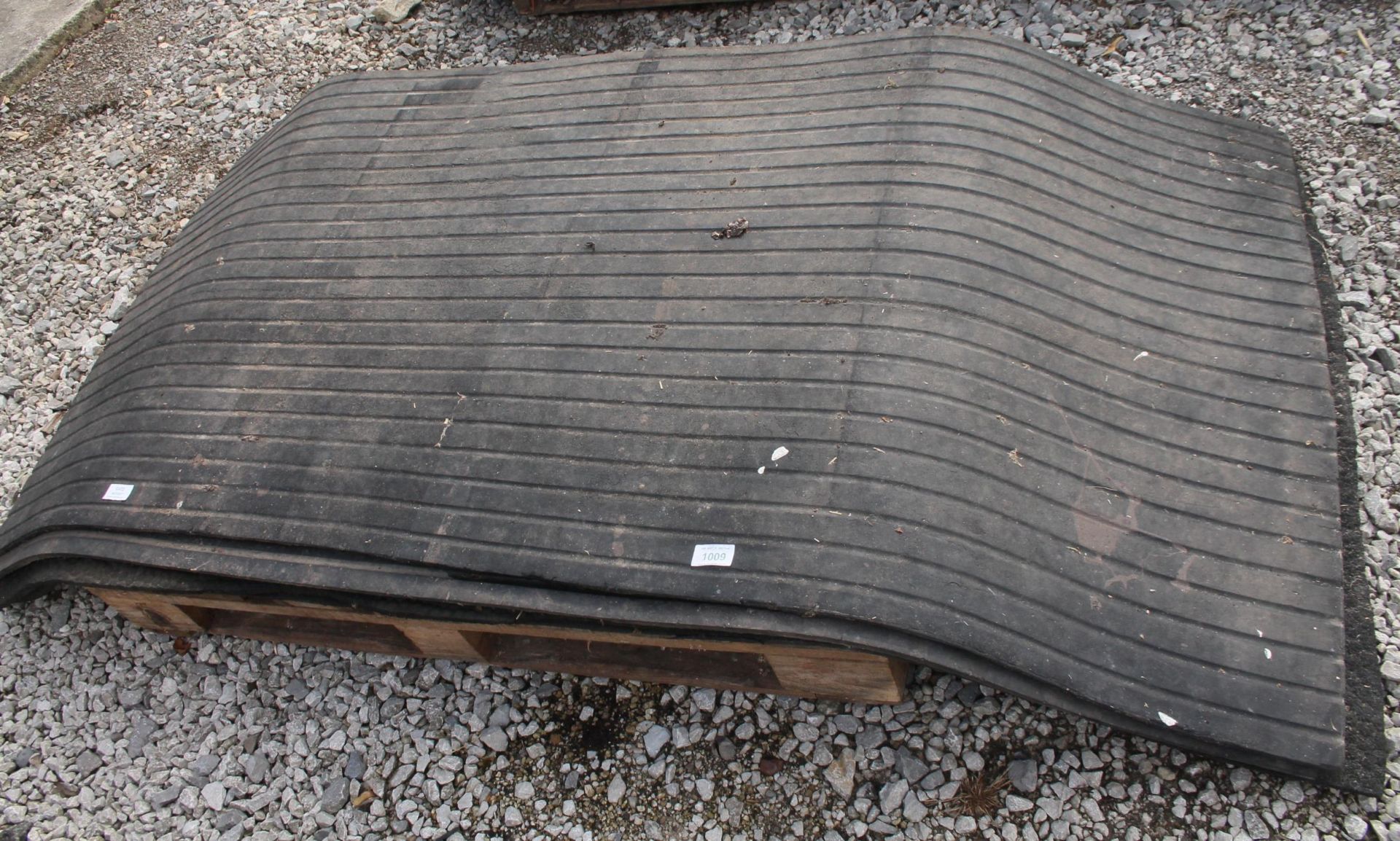 5 RUBBER MATS 6'8" LONG NO VAT