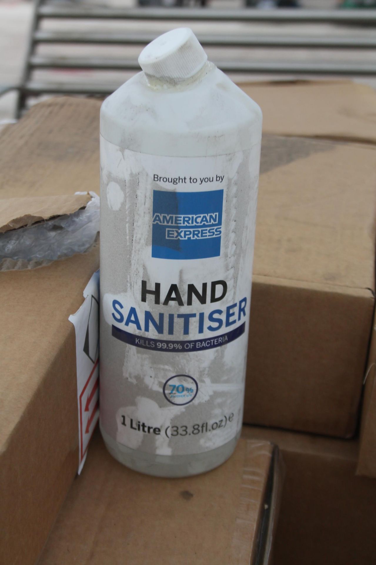 QUANTITY OF HAND WIPES AND SANITISER NO VAT - Image 2 of 2