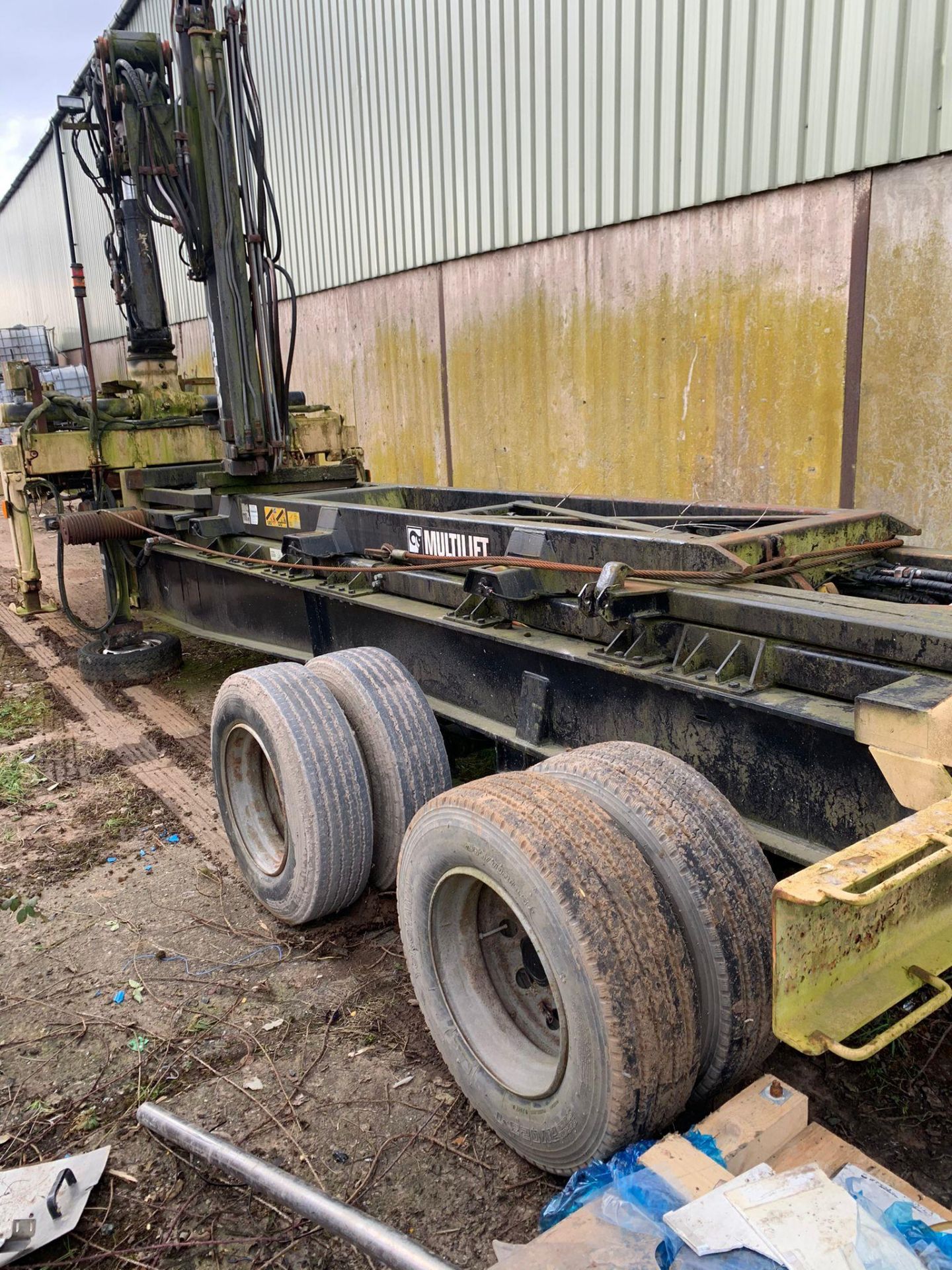 A FULLY OPERATIONAL 5TH WHEEL TRAILER CUSTOM BUILT FOR THE HIAB ATLAS 120.2 & SKIP GEAR -THE ATLAS - Image 7 of 12