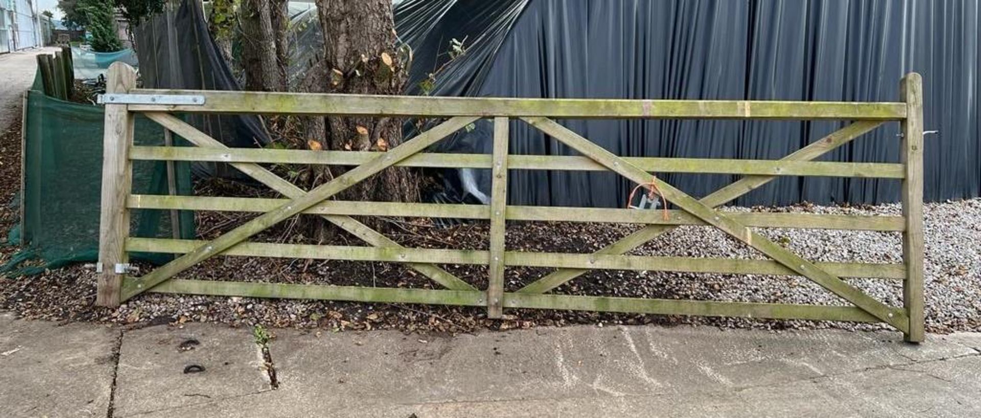 14' WOODEN GATE WITH FITTINGS NO VAT