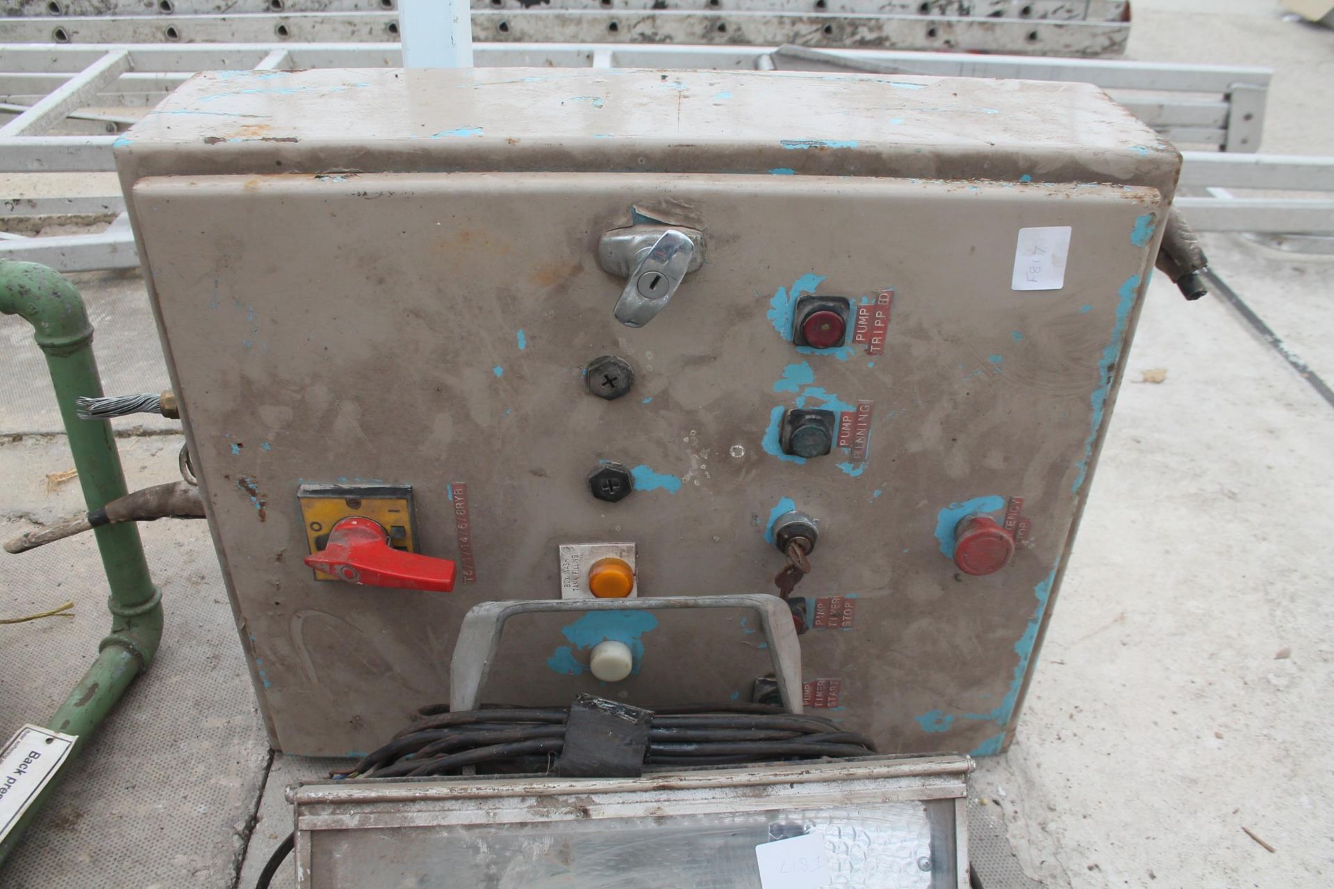 FUSE BOARD CONTROL BOX AC CONTROL BOX FOR SPAIRS OR REPAIRS NO VAT - Image 2 of 3