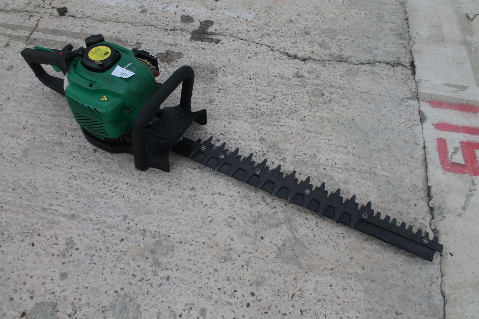 GARDENLINE HEDGE CUTTER NO VAT