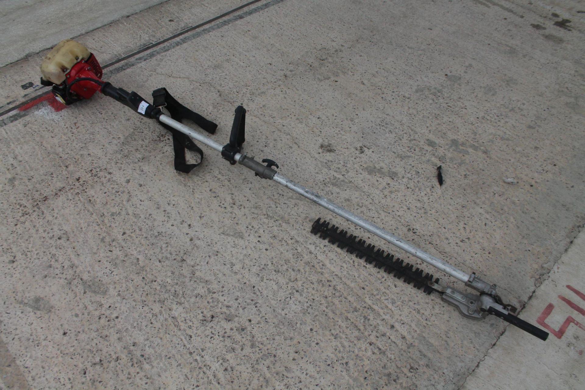 EXTENDED HEDGE CUTTER NO VAT