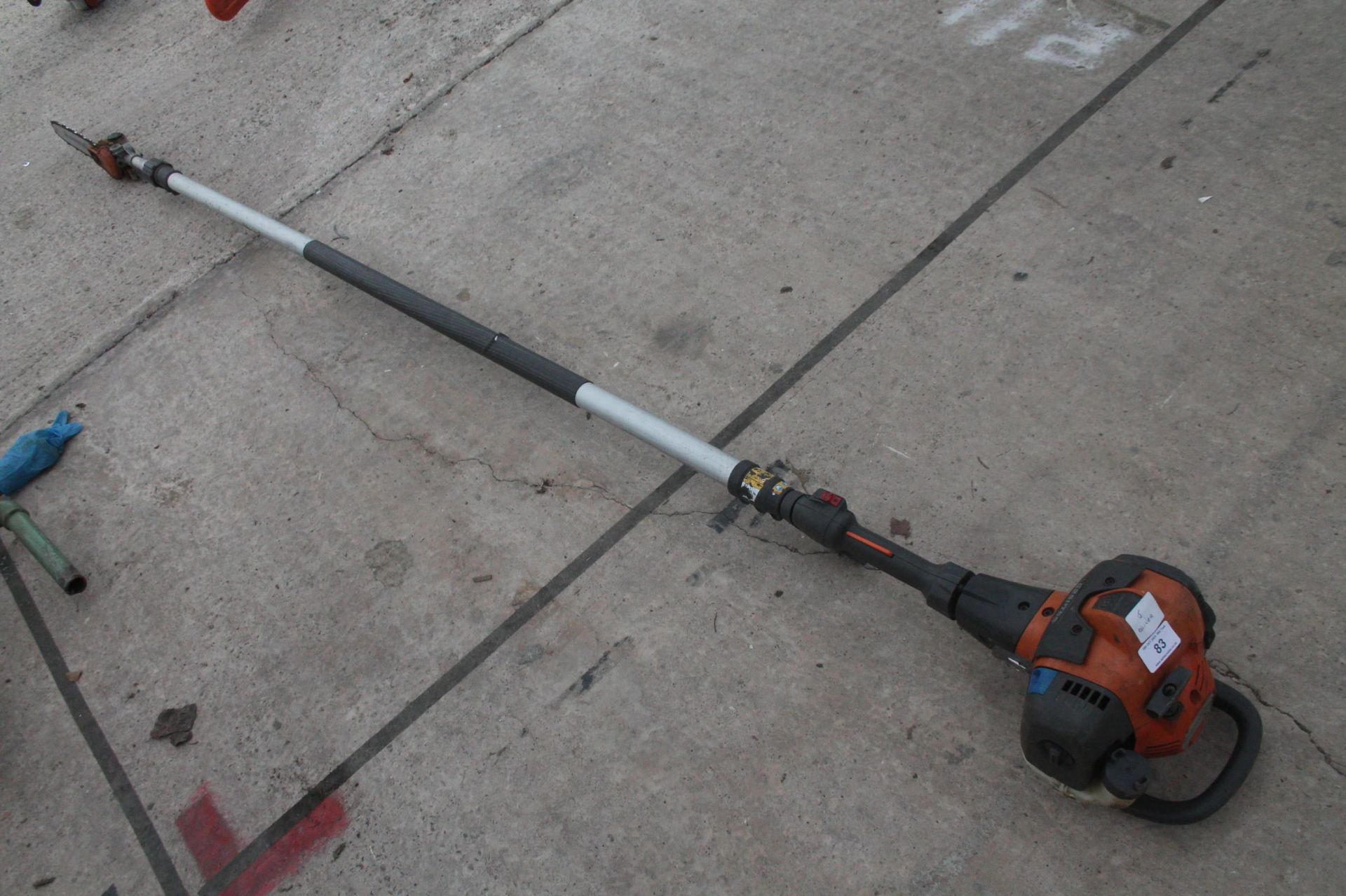HUSQVARNA 525PT55 POLE SAW (WORKING) FROM A RETIREMENT DISPERSAL + VAT - Image 2 of 2