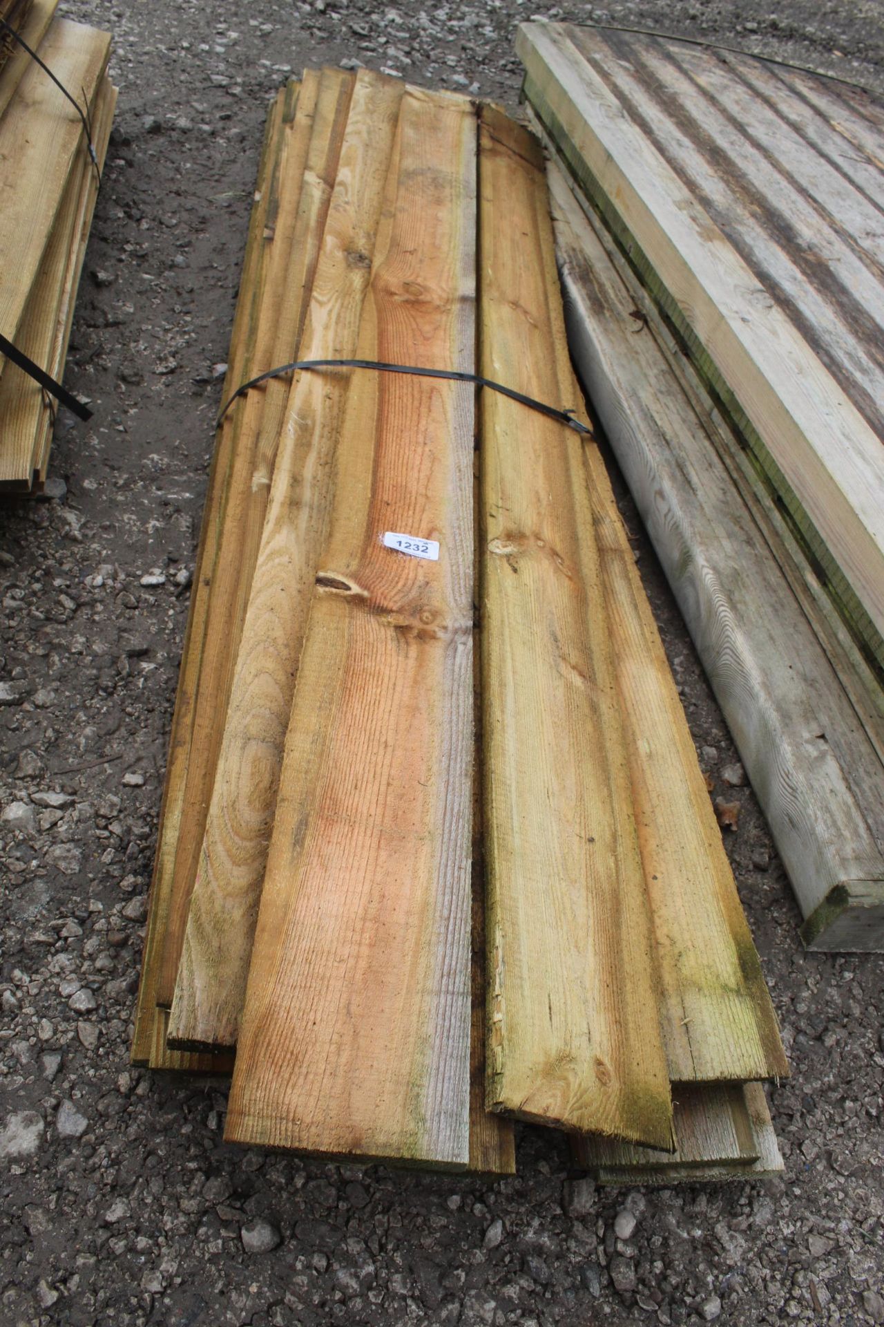 APPROX. 20 FEATHER EDGE BOARDS 6'1" + VAT
